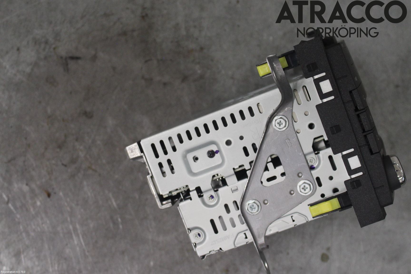 Toyota AVENSIS 09-15 Stereo Radio Med Cd