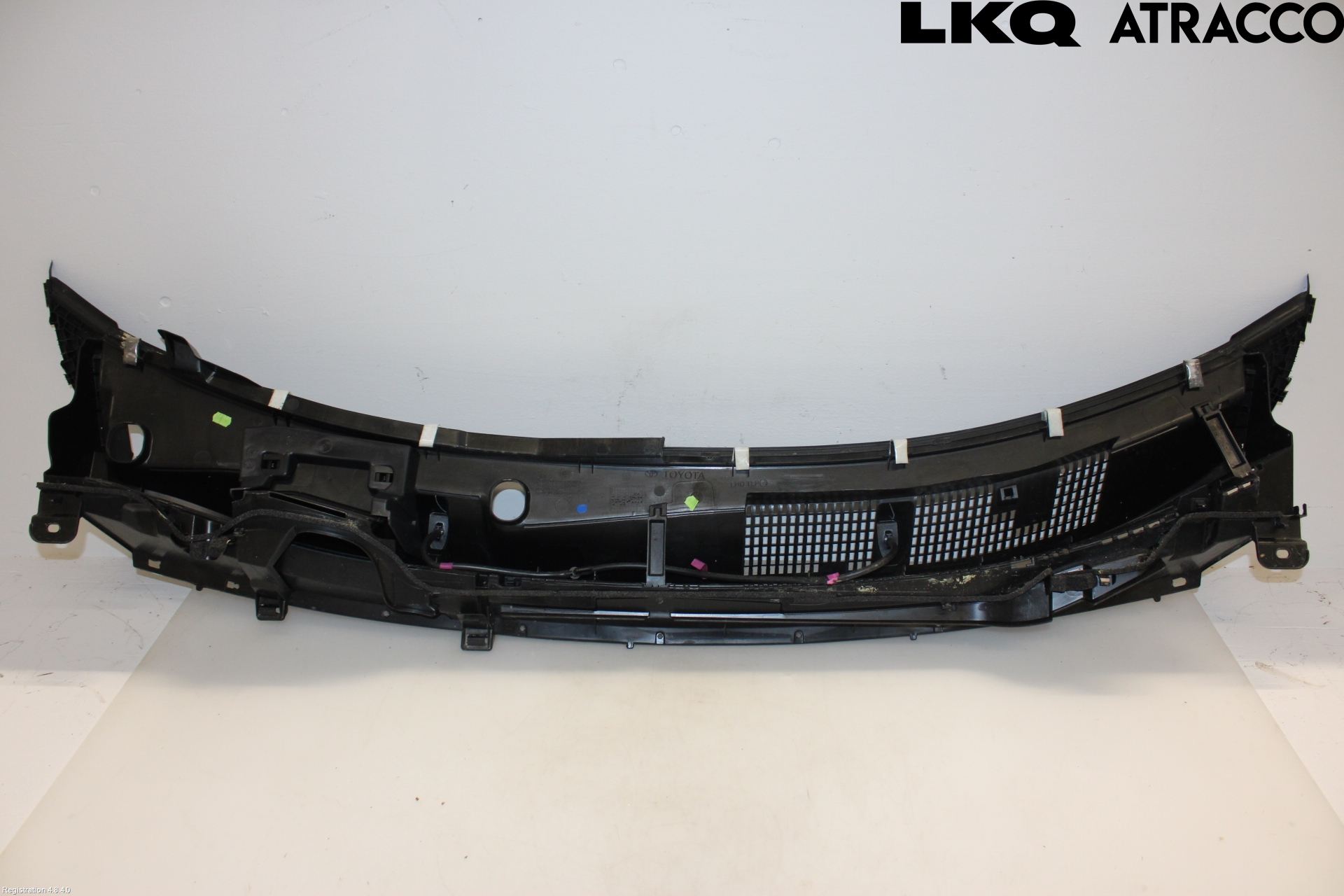 Toyota YARIS CROSS XP21 21- Visker Deksel-Grill-Under Frr