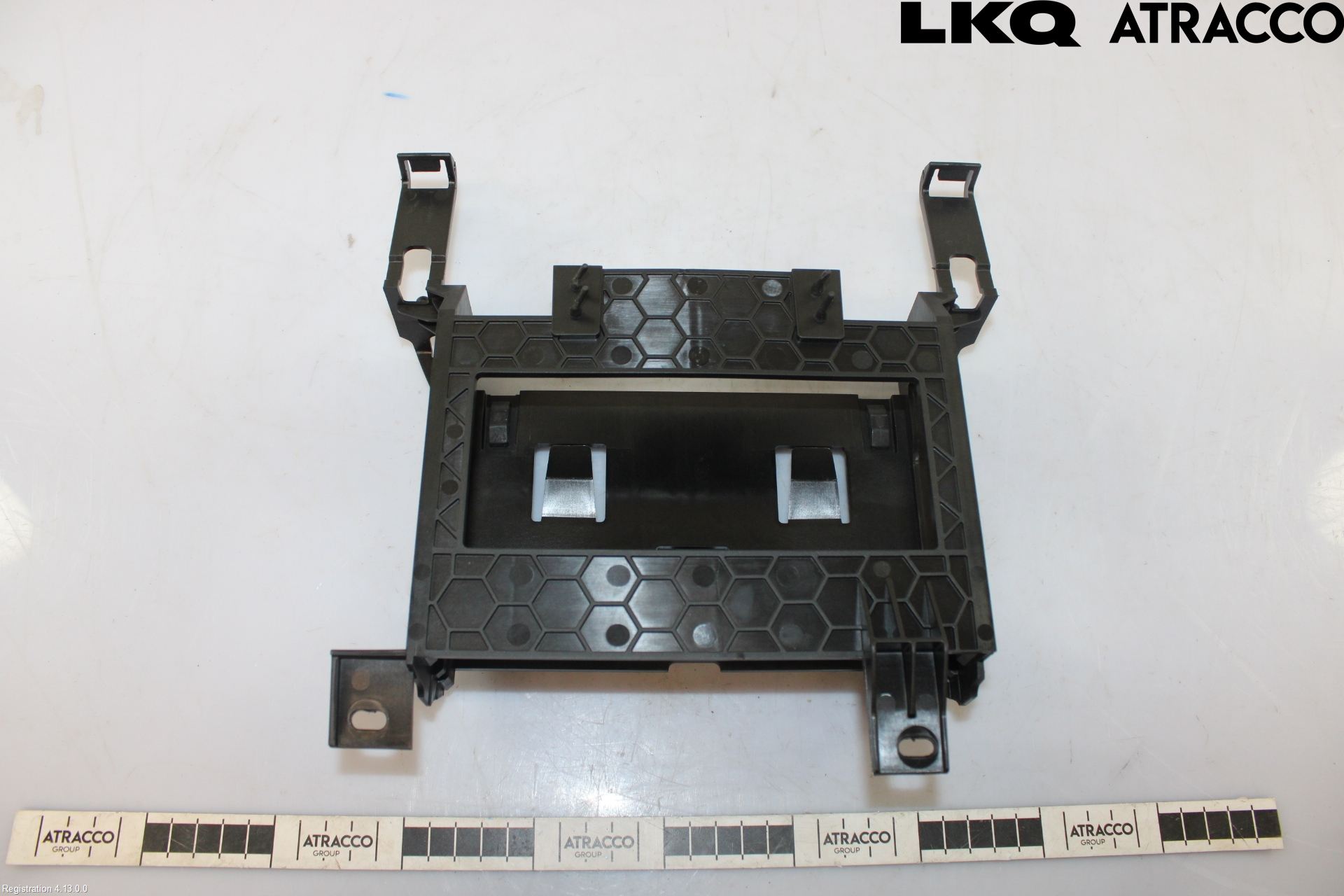 Volkswagen VW PASSAT 24- Stereo Radio Med Cd