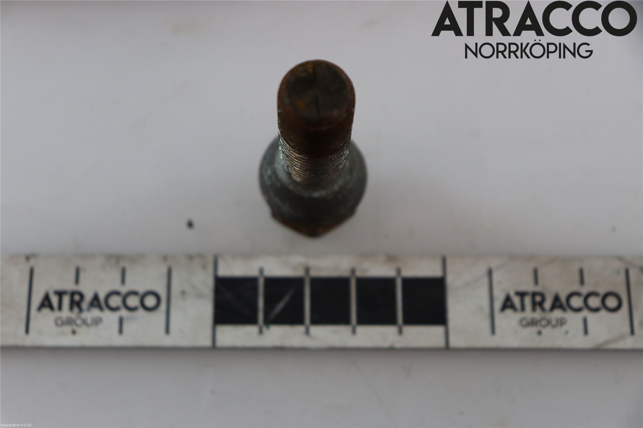 Volvo XC70 08-13 Hjulmutter - Bolt - Sett