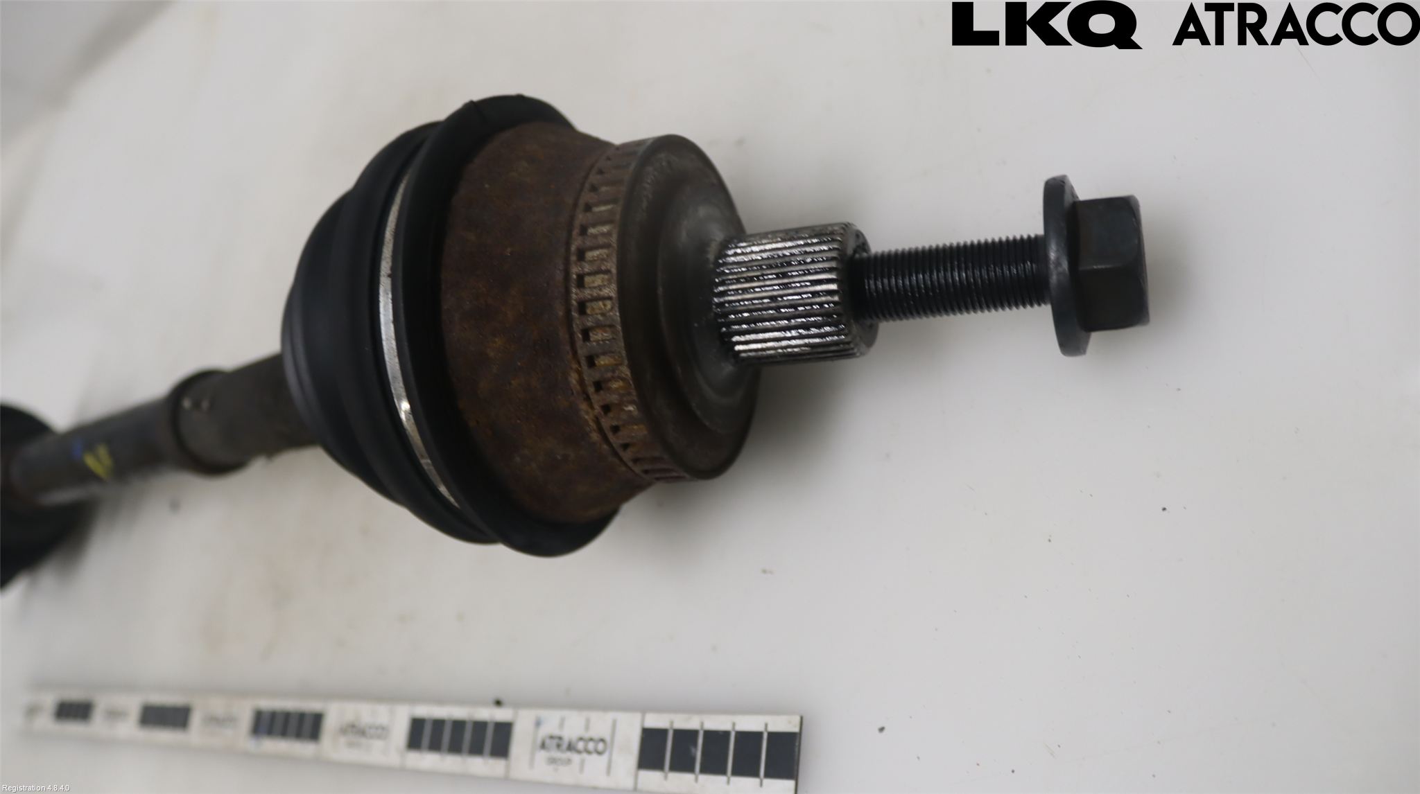 Audi A8/S8 4D 94-02 Drivaksel Foran Kompl Venstre