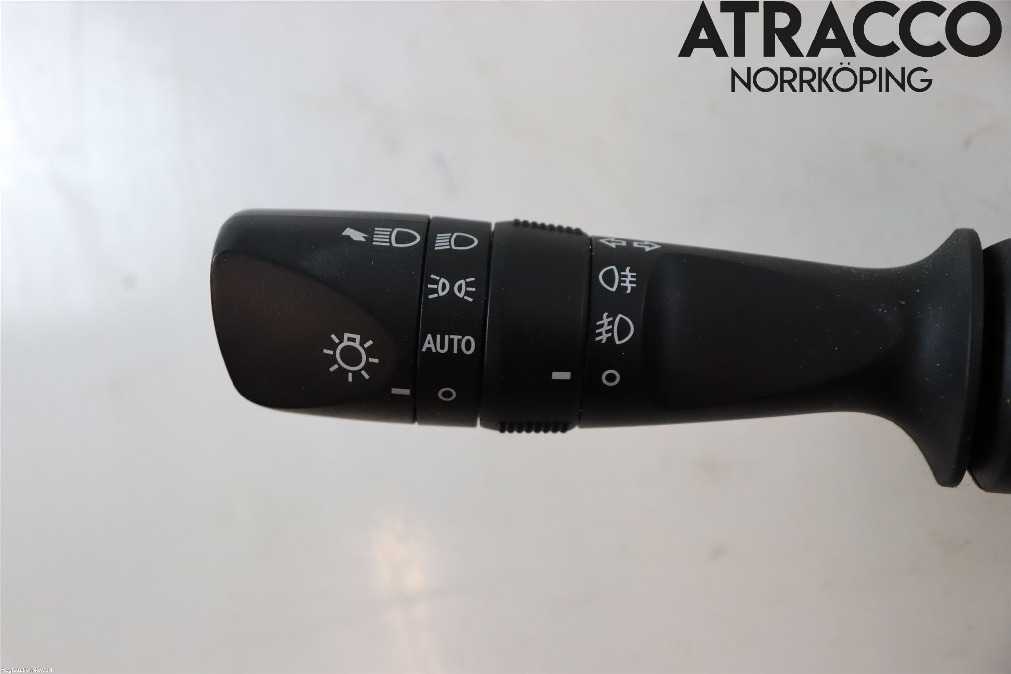 Toyota AURIS 13-19 Bryter Ratt Kombi H Og V