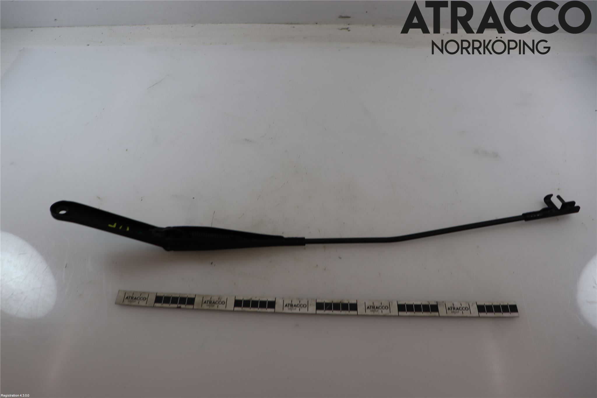 Ford FOCUS     04-07 Viskerarm-Armer Frontrute