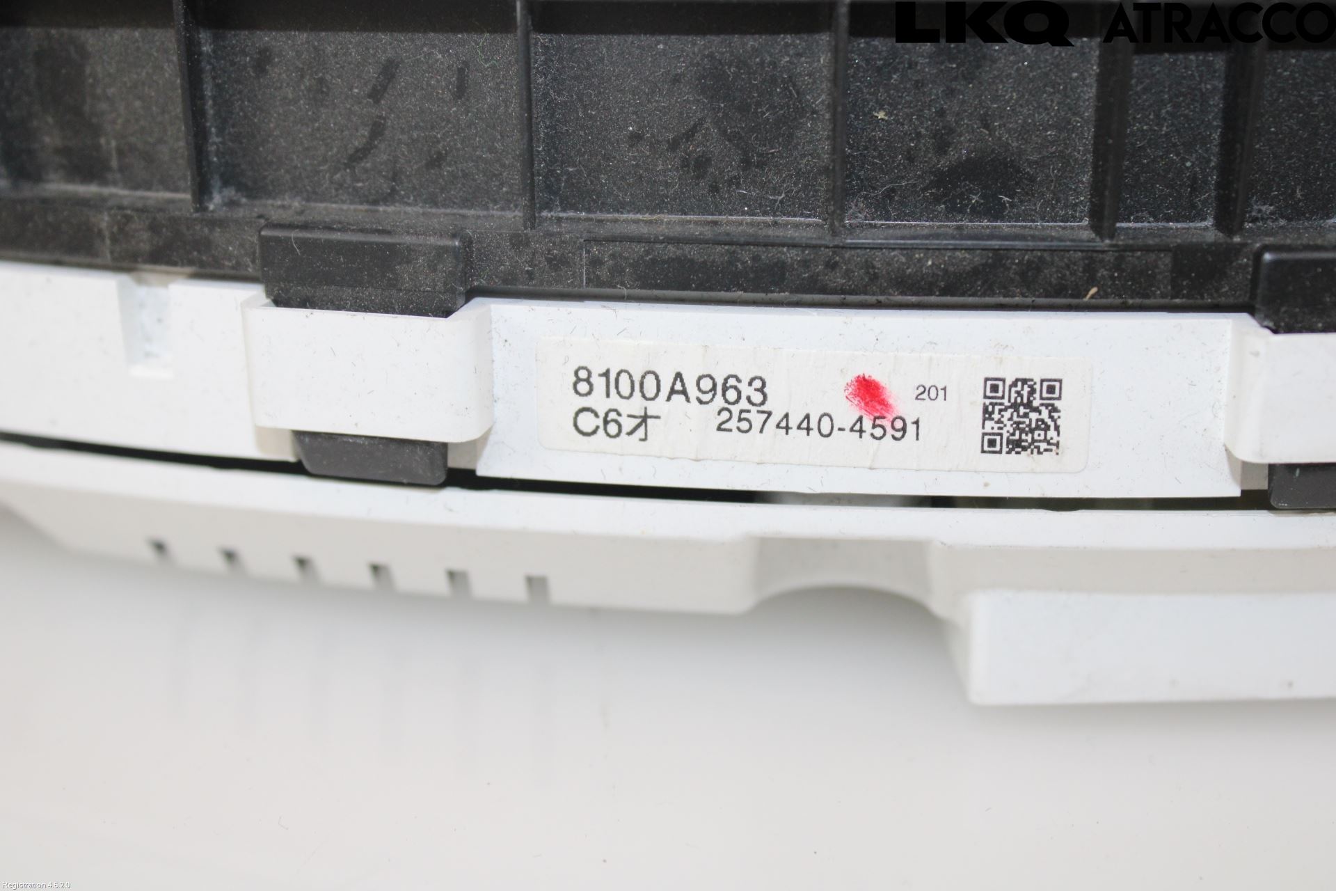 Mitsubishi GRANDIS Instr Kombinert