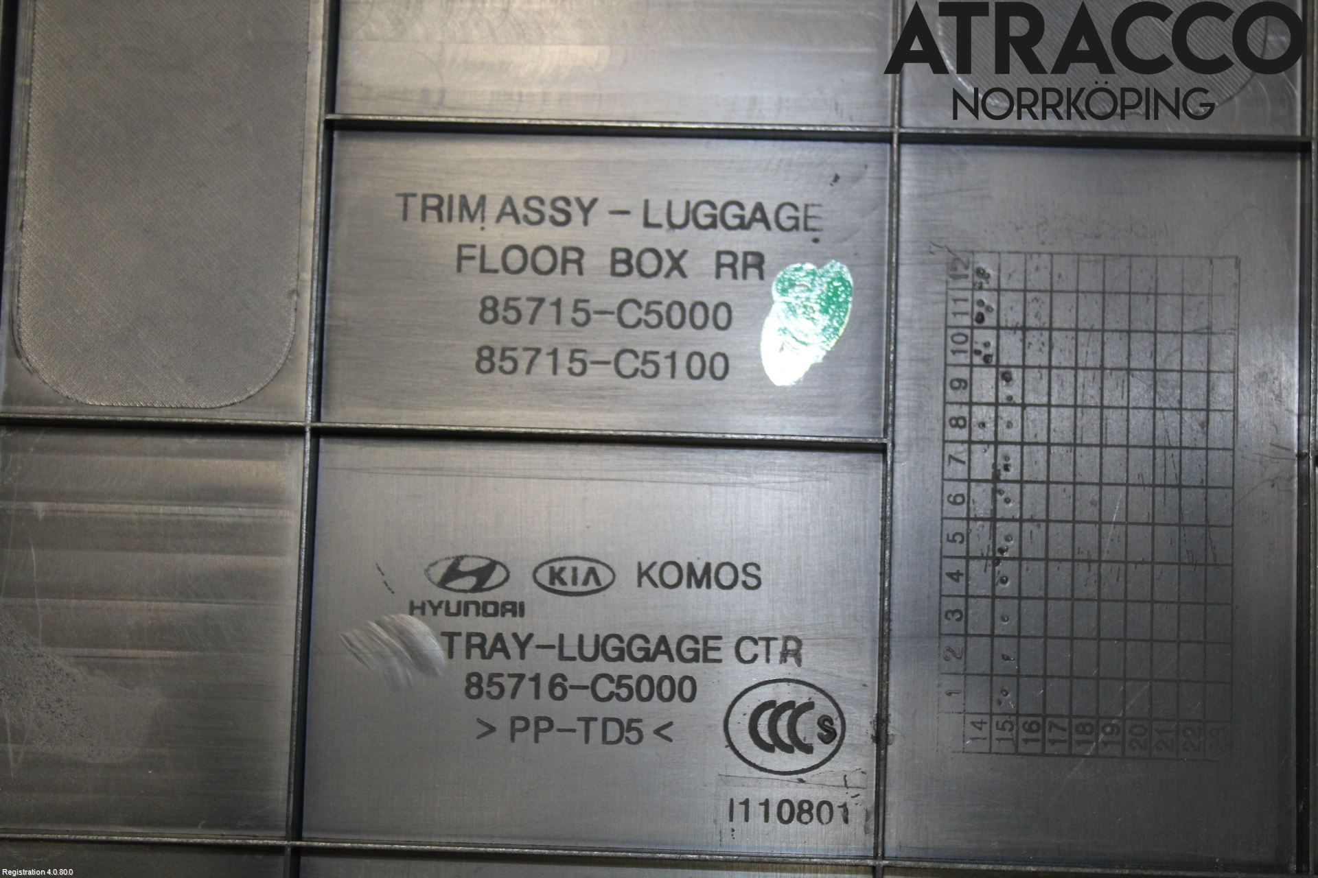 Kia SORENTO 15-20 Verktøyrom - Oppbevaring