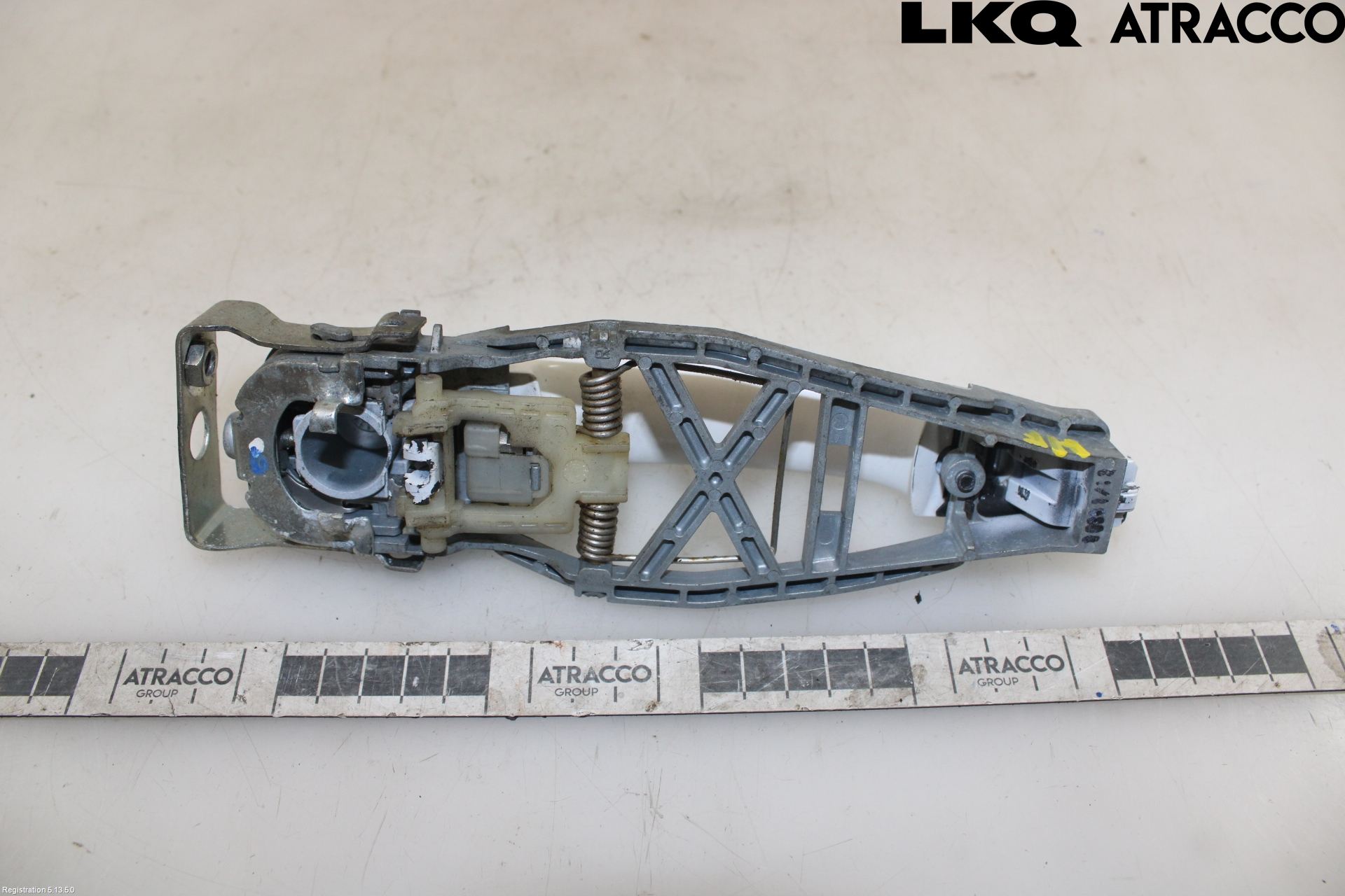 Volkswagen VW TOURAN 10-15 Dørhandtak Ytre Høyre