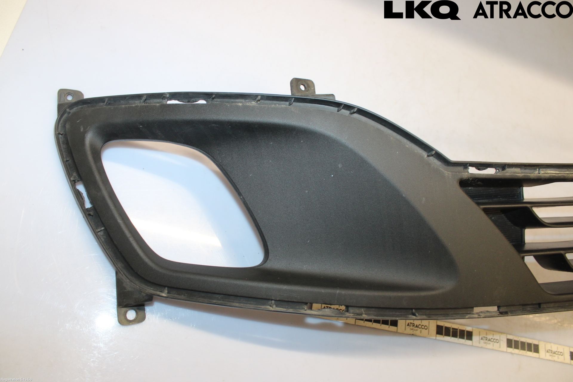 Kia VENGA 10-19 Grilldel Midt