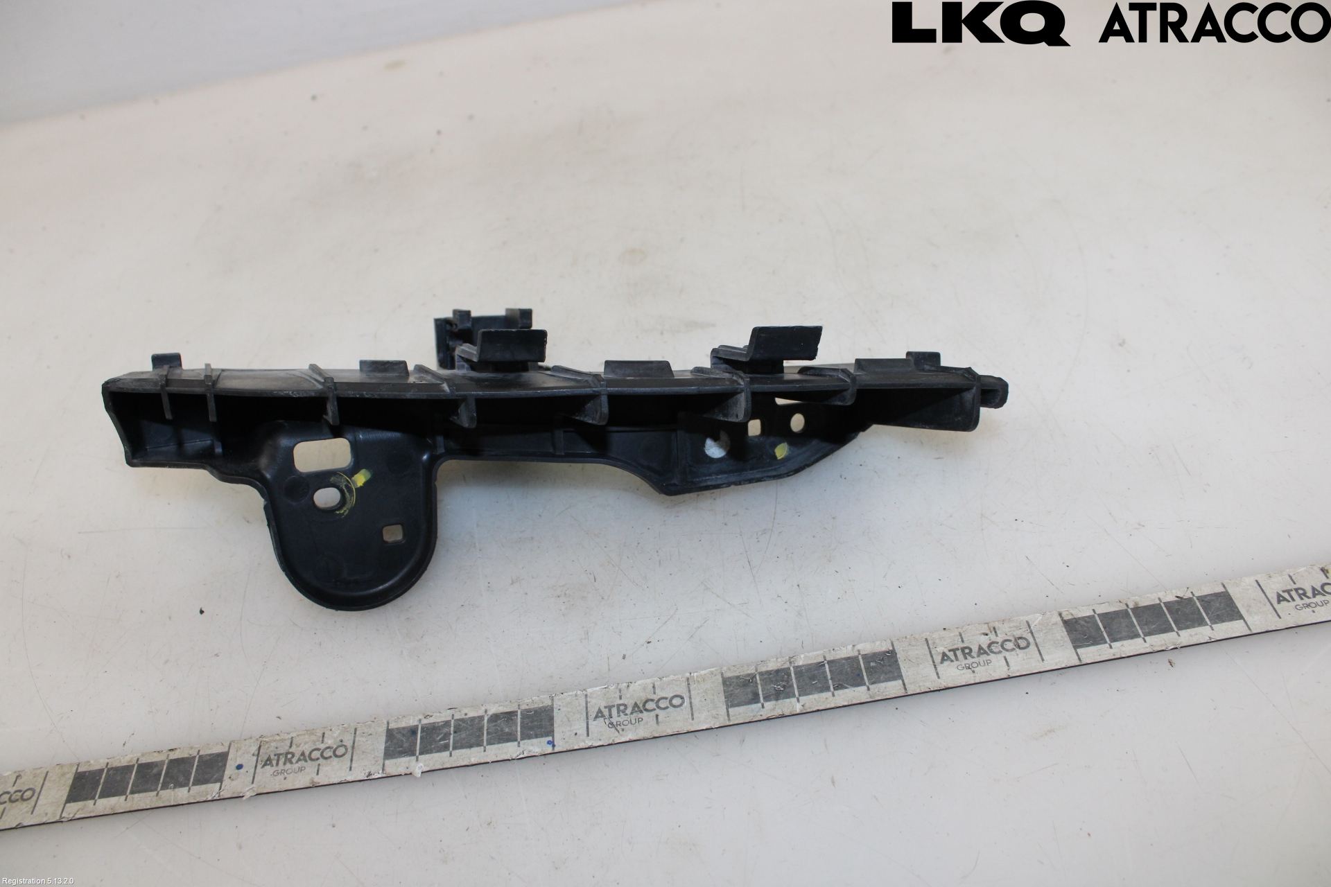Hyundai i10 BA 14-16 Frontlykt Holder-Feste