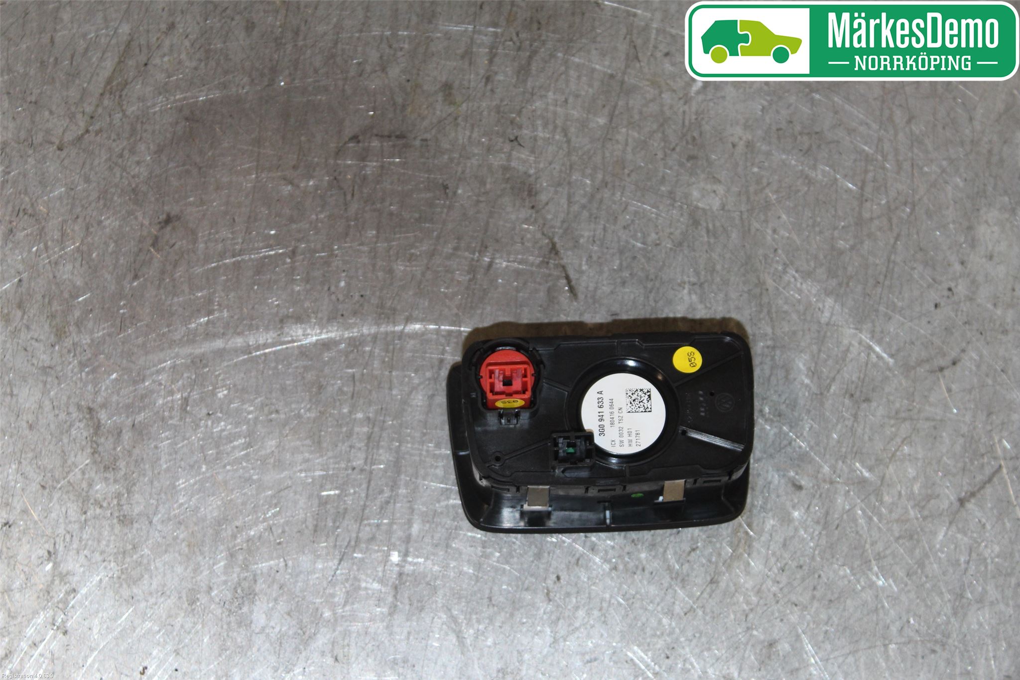 Volkswagen VW PASSAT 15-19 Bryter Hovedlys