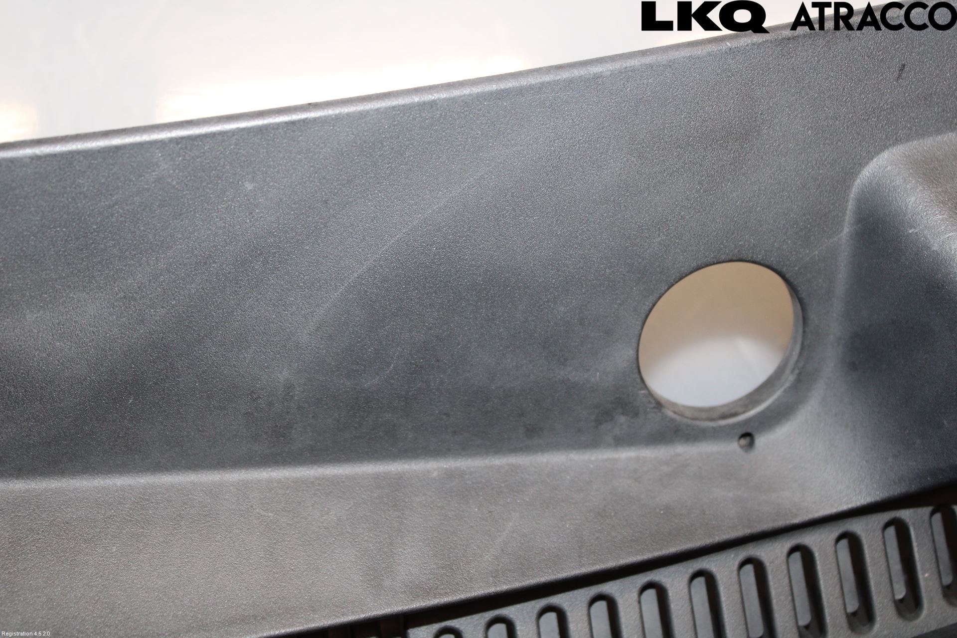 Suzuki ALTO 79-14 Visker Deksel-Grill-Under Frr