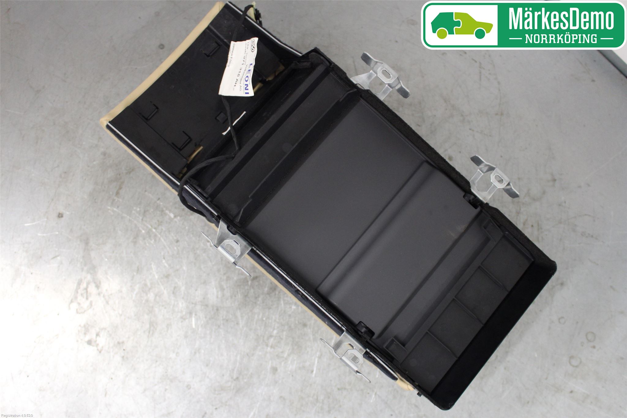 Volkswagen VW PHAETON Innredning Sidedel Baksete