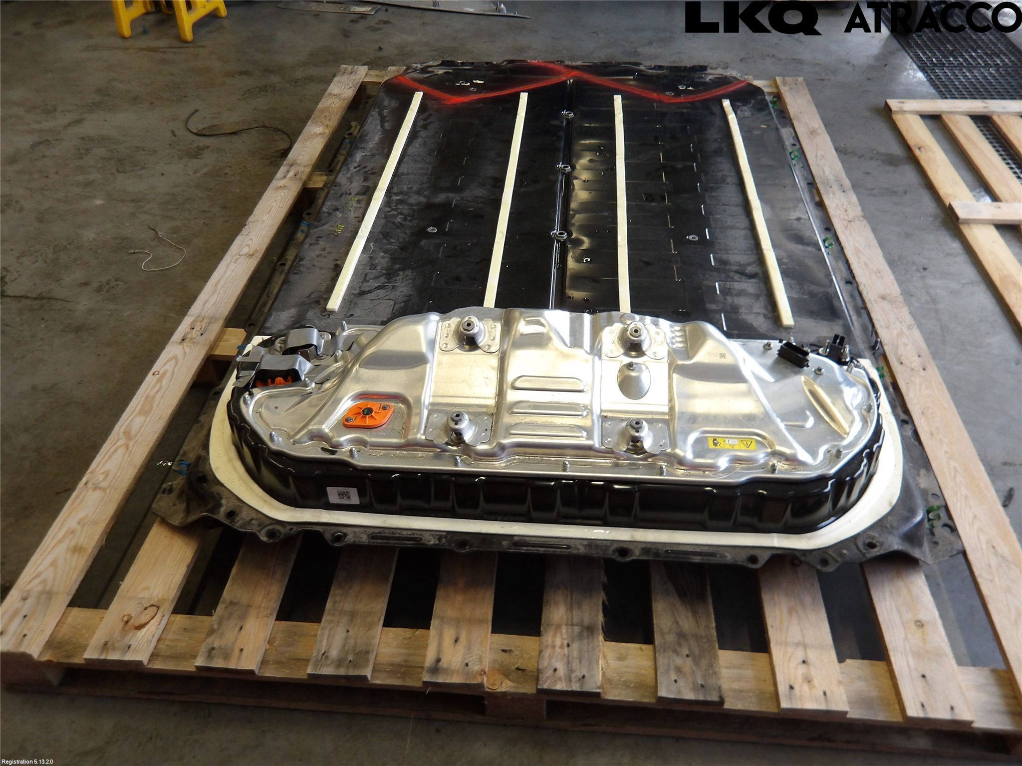 Tesla MODEL 3 17- Hybrid Batteri