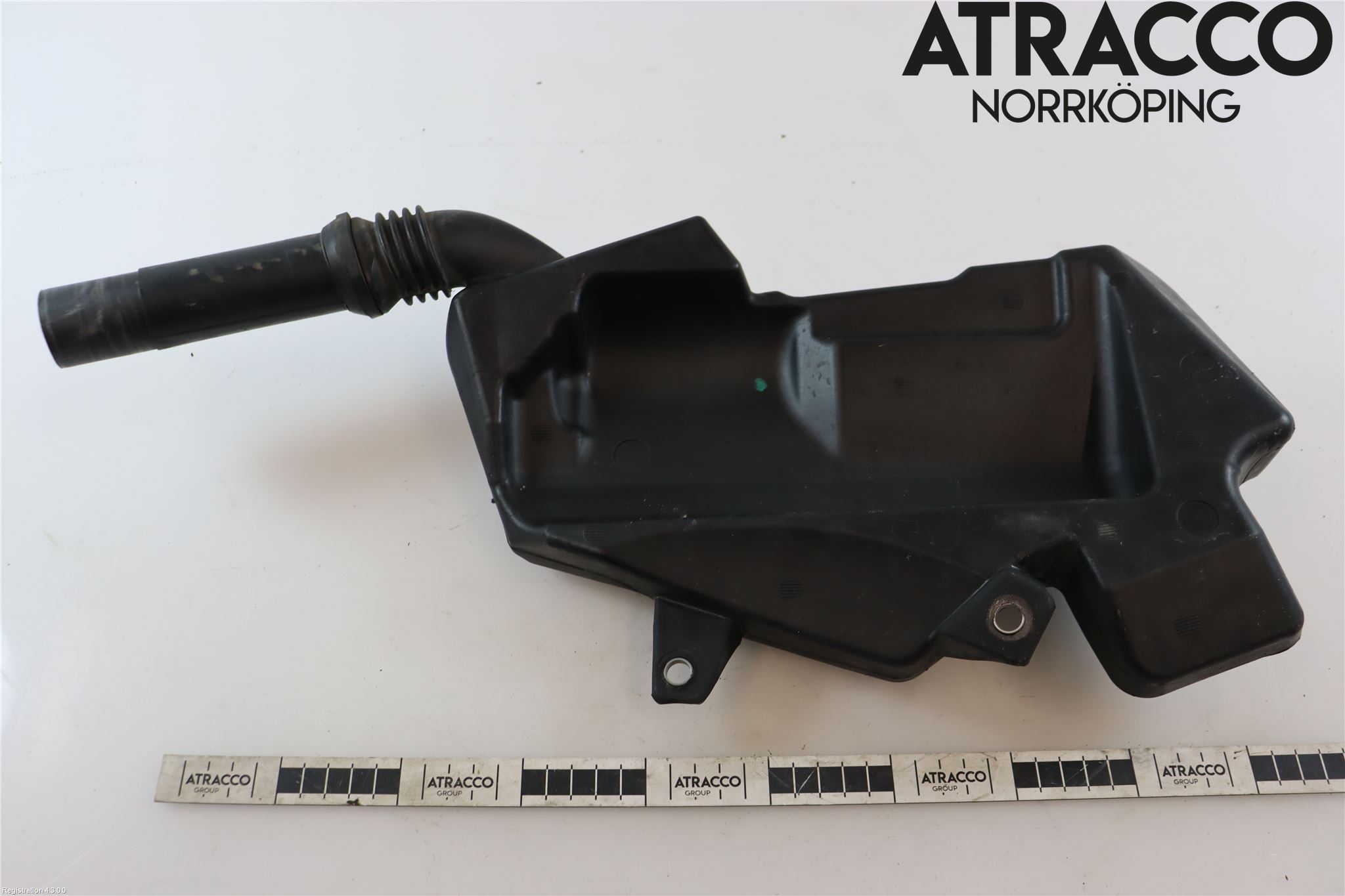 Audi A6/S6 4G 11-18 Påfyllingsrør For Vasketank