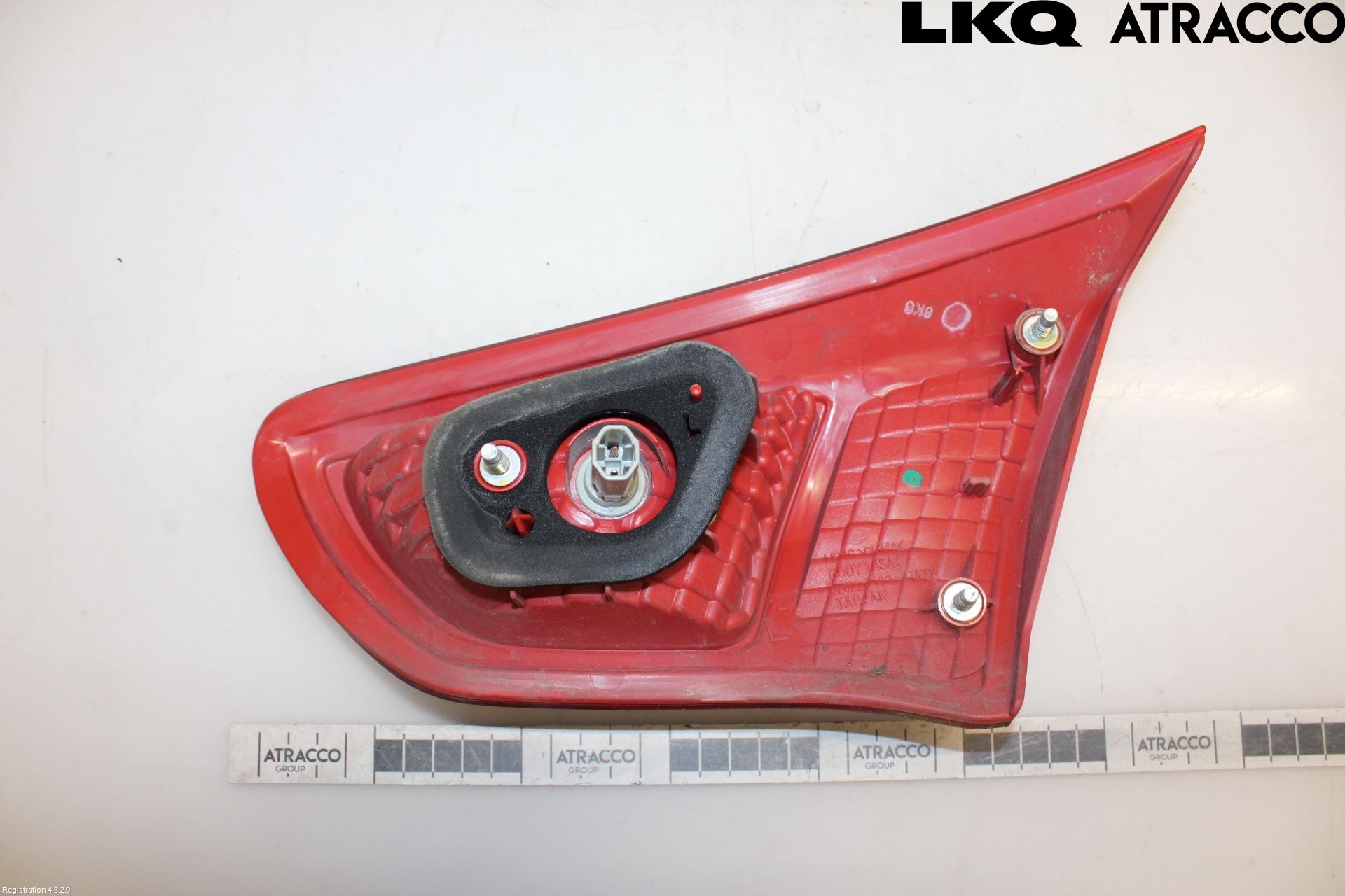 Mitsubishi LANCER 07-14 Baklykt Venstre  På Luke(Indre