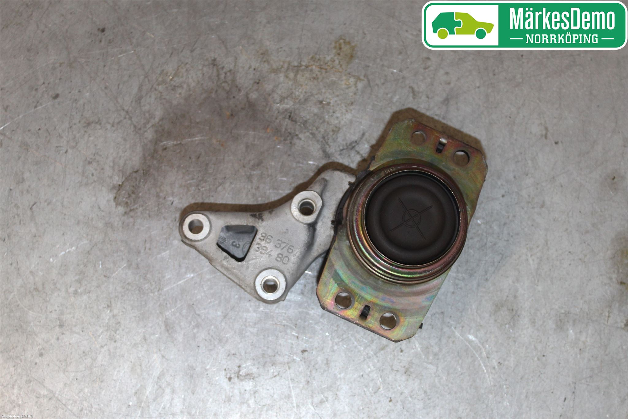 Citroen C4 I   05-10 Motor Feste Stål-Alu