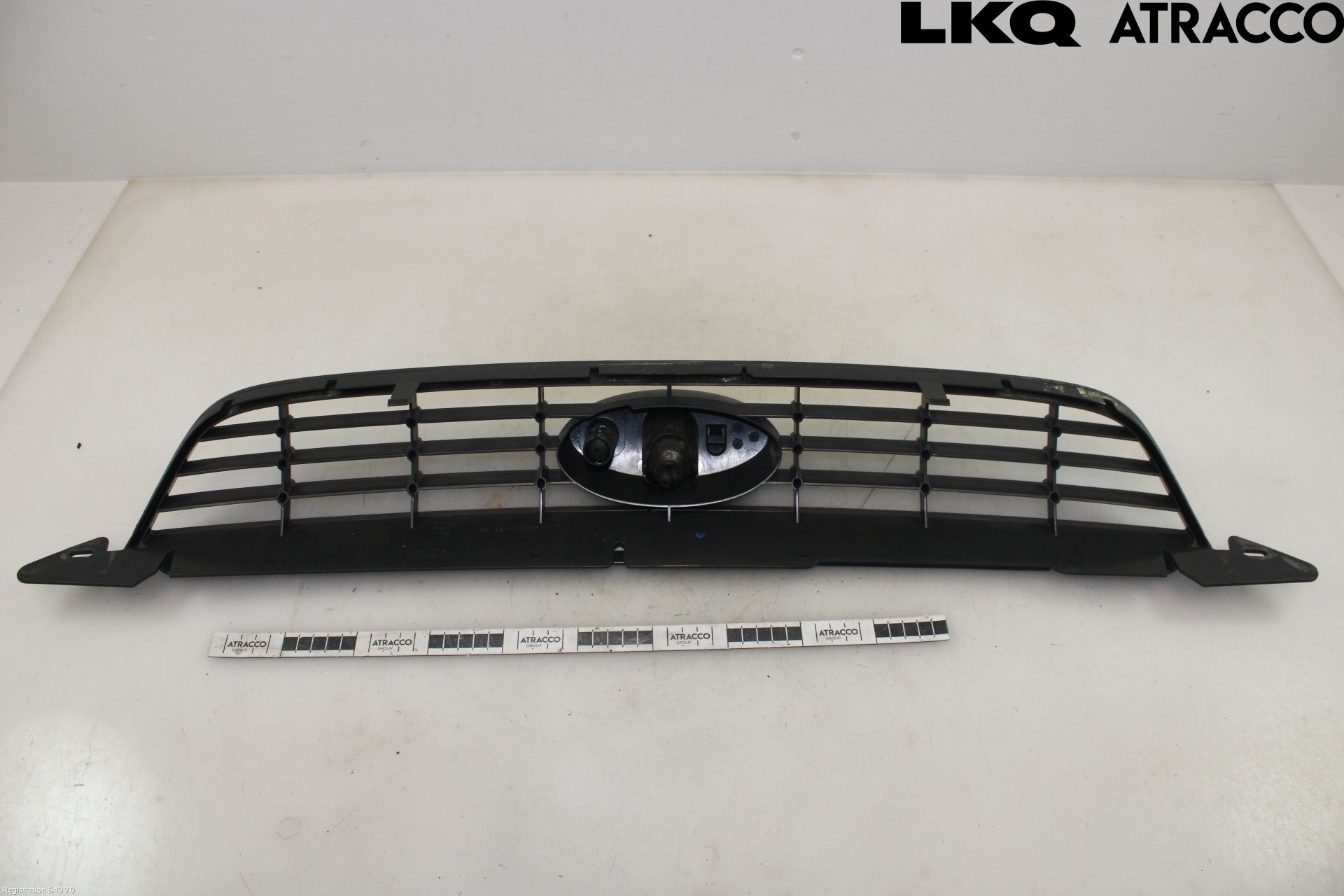 Ford FOCUS 08-11 Grill Komplett