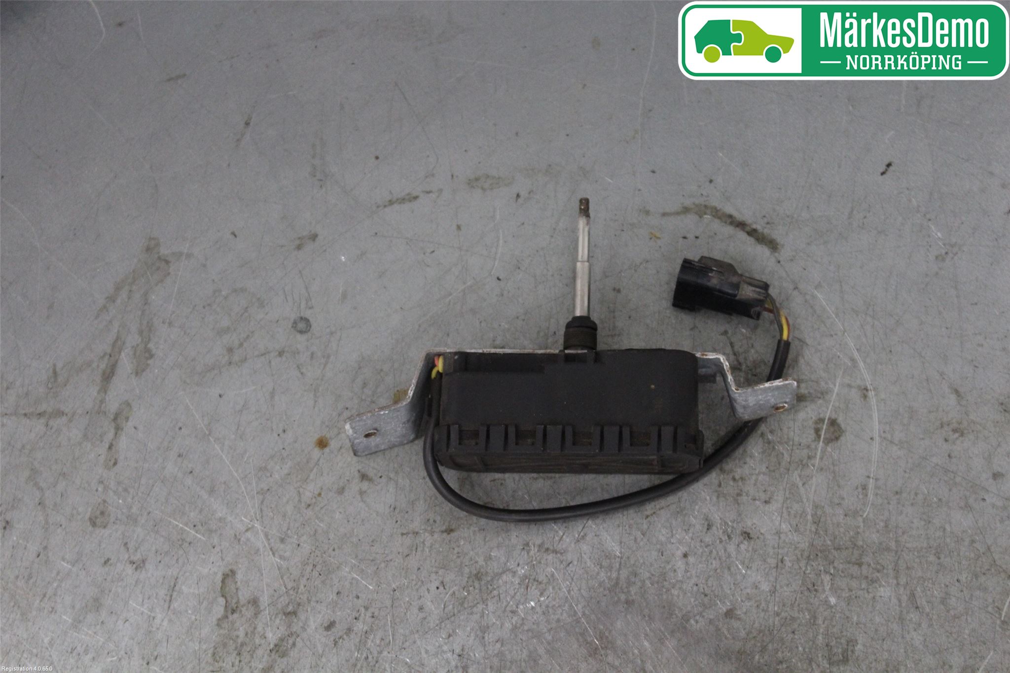 Volvo V70 00-04 Frontlykt Viskermotor H