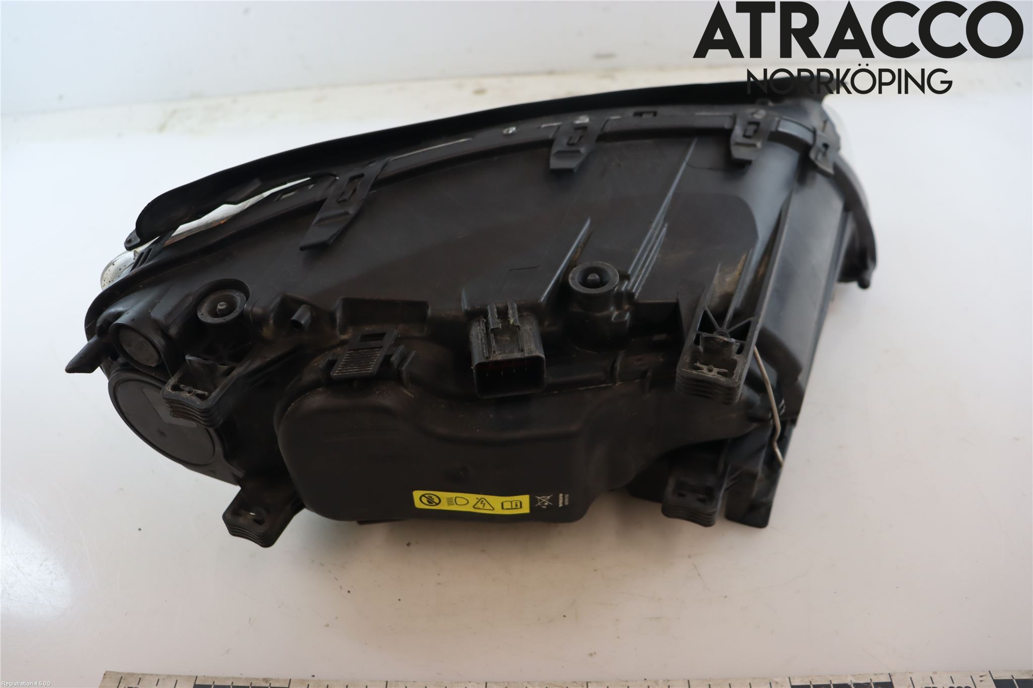Volvo V70 08-13 Frontlykt Venstre