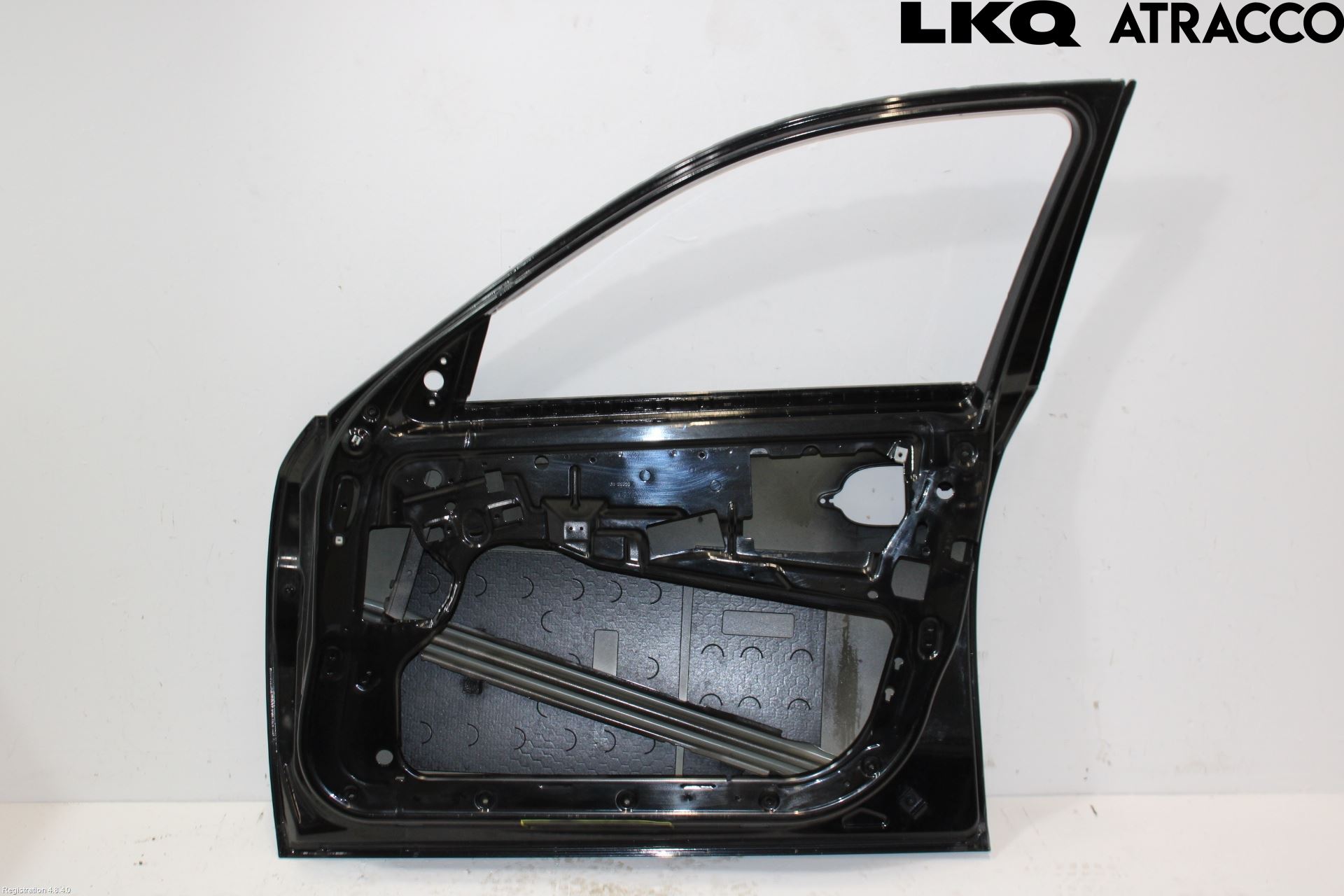 BMW 5 E60/61 Sed/Tou 02-10 Dør 4D Foran Høyre