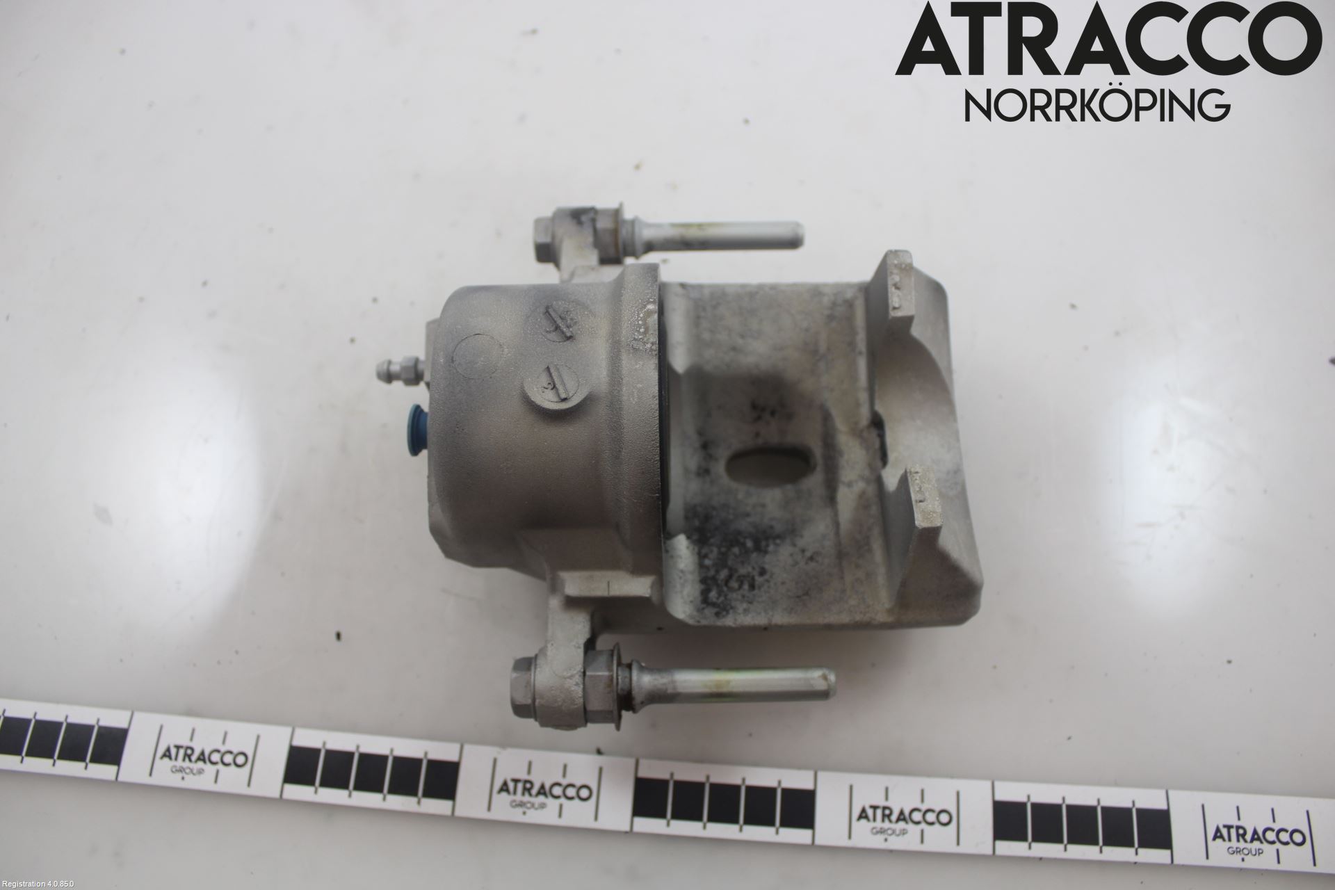 Toyota PRIUS NWH20 04-08 Bremsecaliper Foran Høyre