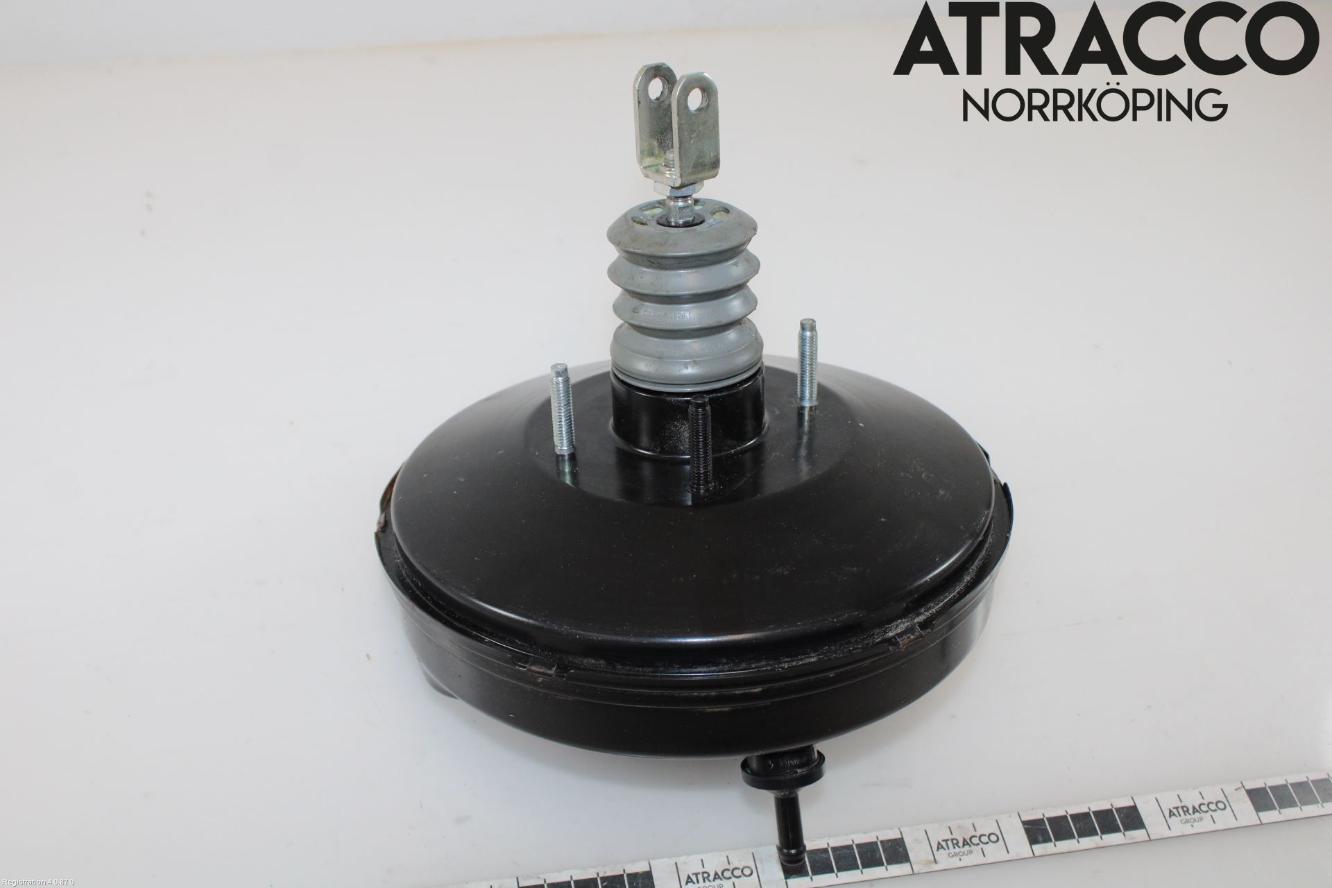 Toyota YARIS XP130 12-14 Bremseservo