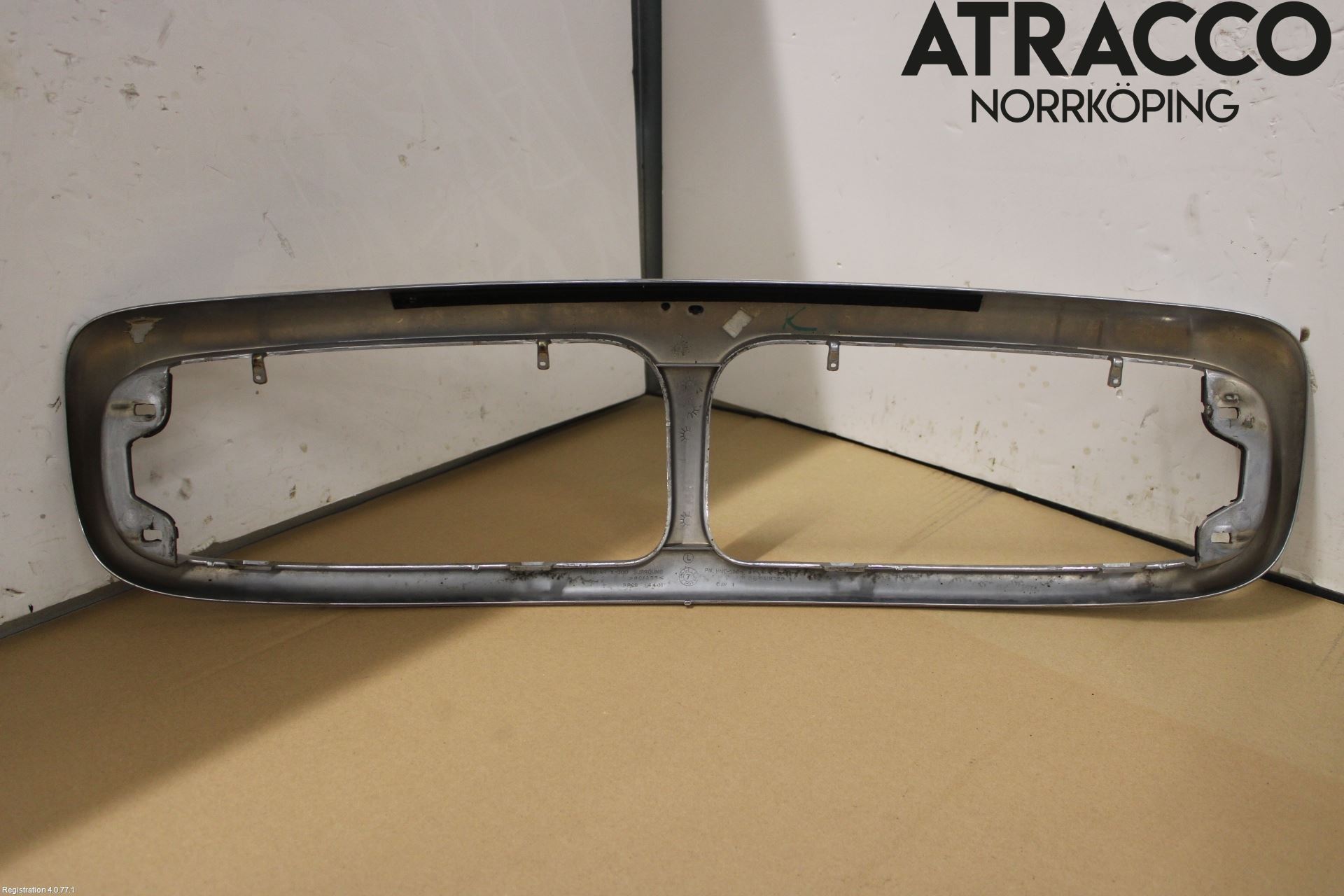 Jaguar XJ X308        98-02 Grill Ramme