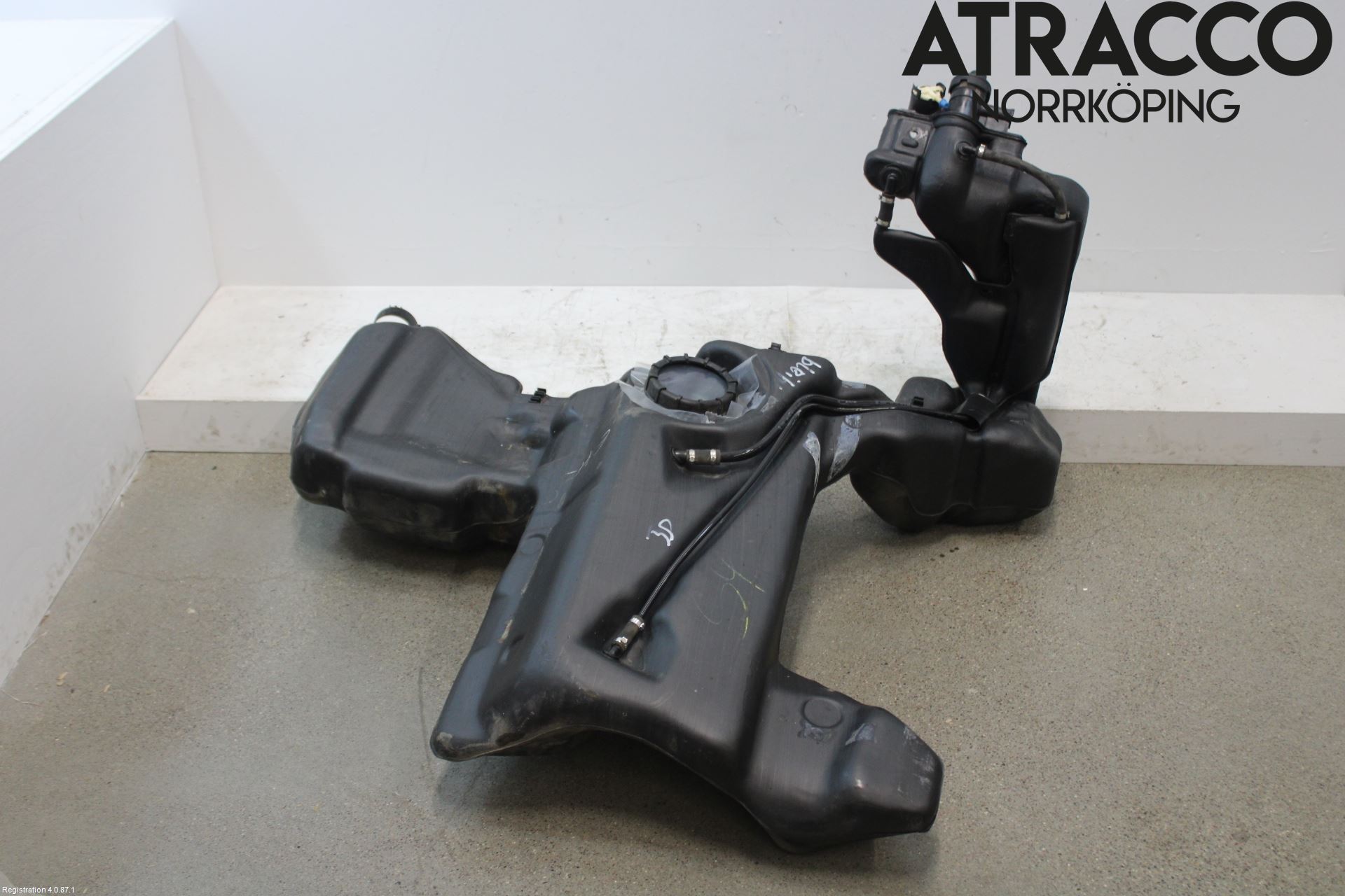 Audi A4/S4 99B-00 Drivstofftank Innsprøytning
