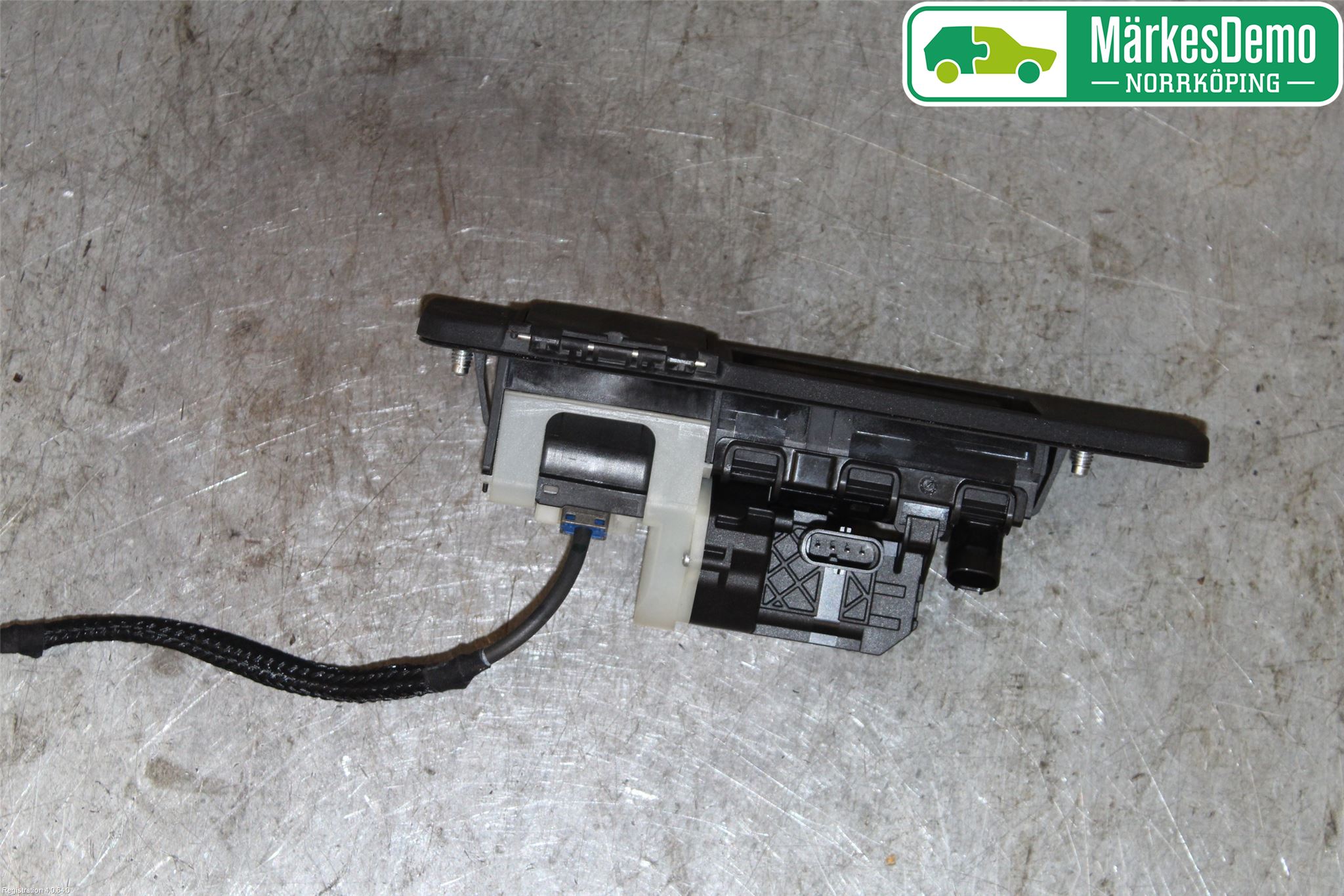 Mercedes-Benz MB C-KLASS (W205) 14-21 Bakluke Handtak Ytre
