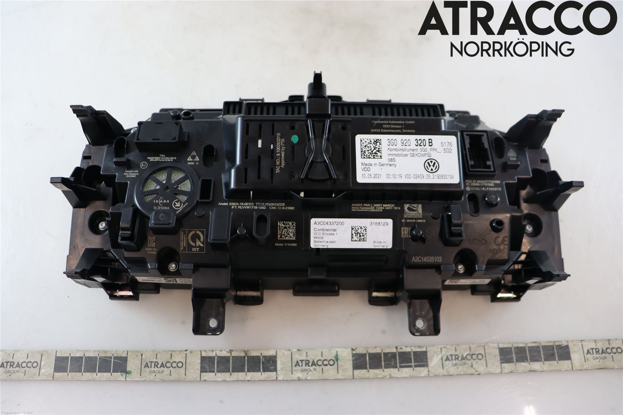 Volkswagen VW PASSAT 20-24 Instr Kombinert