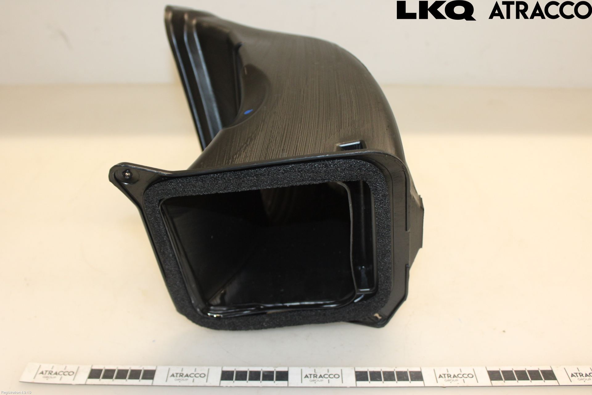 Tesla MODEL 3 17- Luftstyring Front