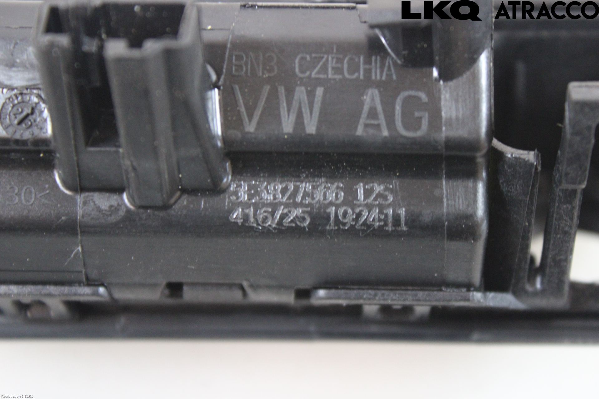 Audi A3/S3 8Y 21- Bakluke Handtak Ytre