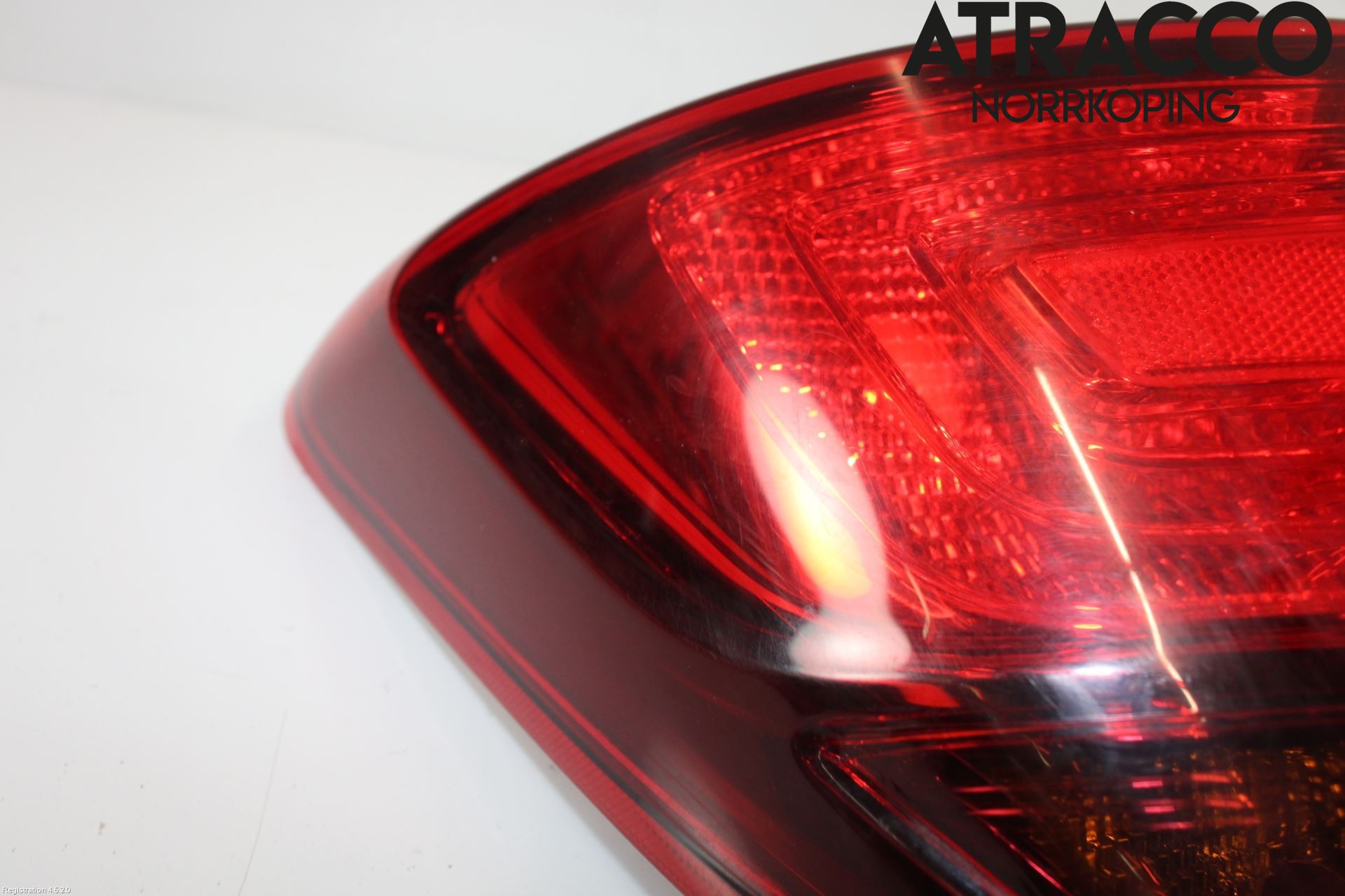 Toyota YARIS XP130 15-20 Baklykt Venstre