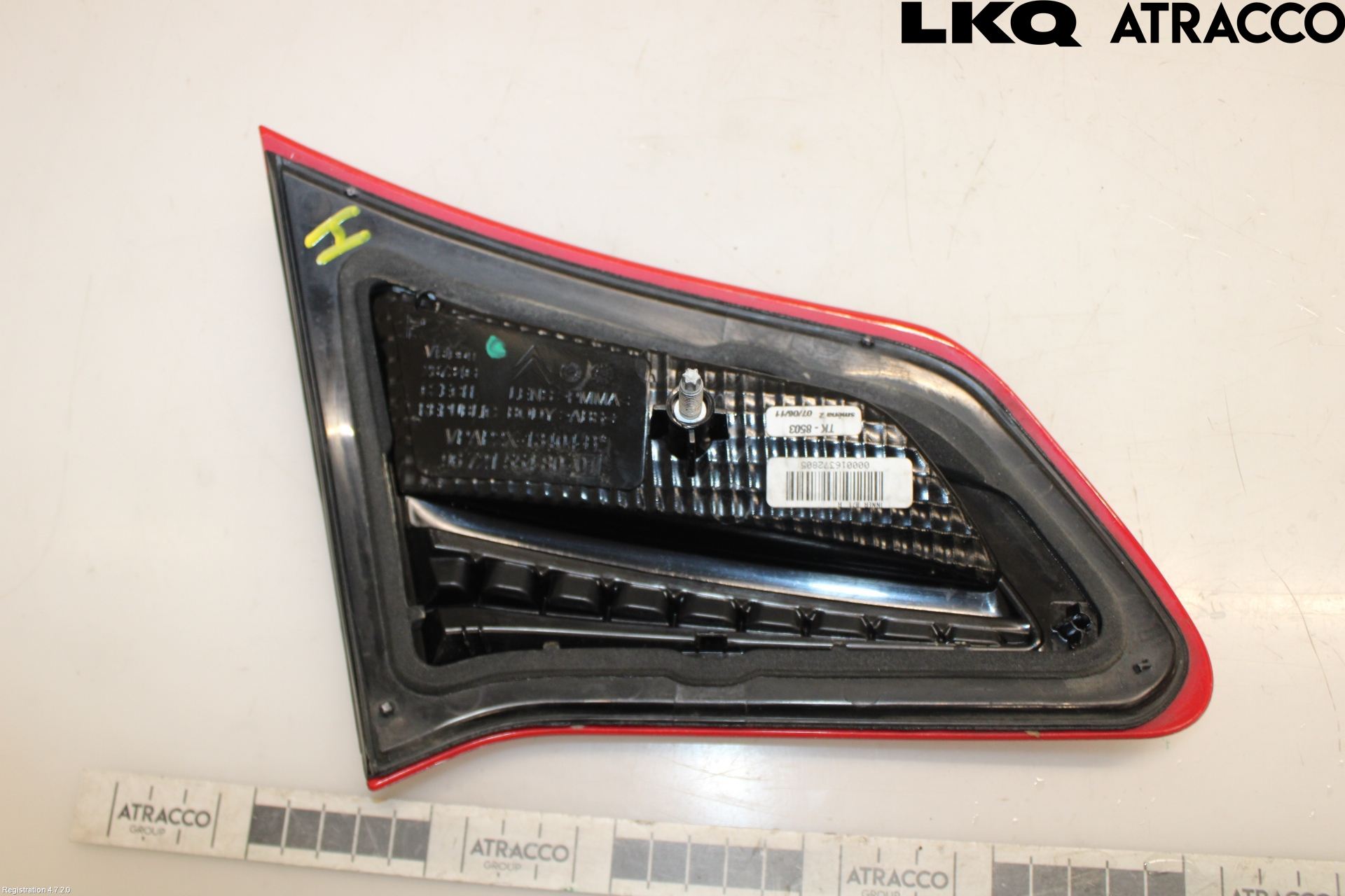 Citroen C4 II 11-18 Baklykt Høyre  På Luke(Indre)