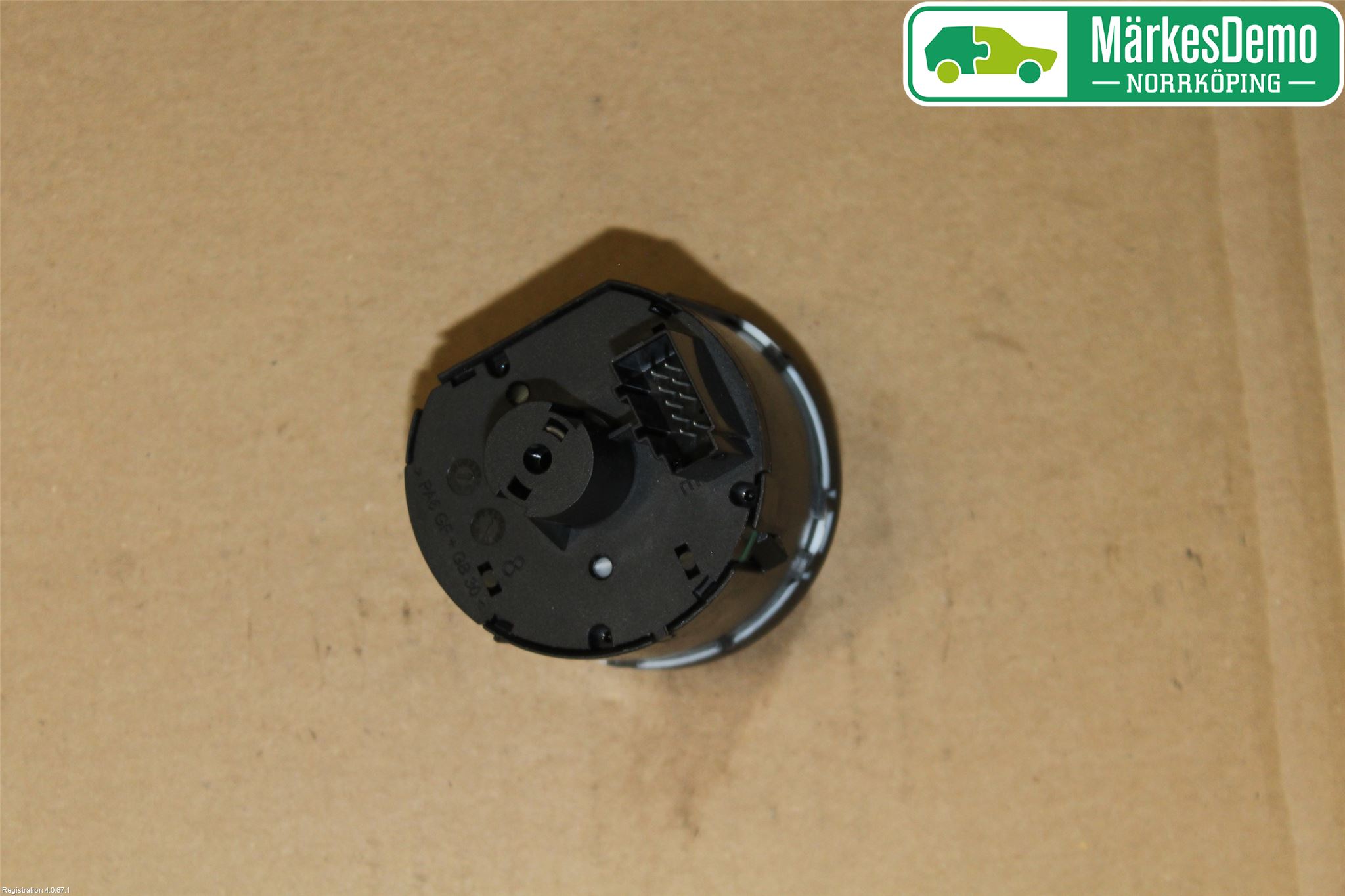Volkswagen VW GOLF / E-GOLF VII 13-20 Bryter Hovedlys