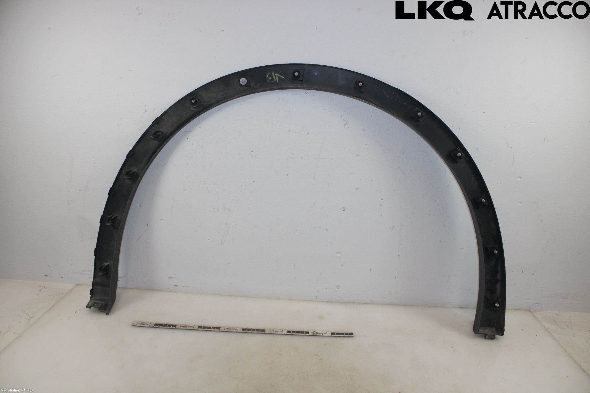 Volkswagen VW ID.4 21- Skjerm Bredder