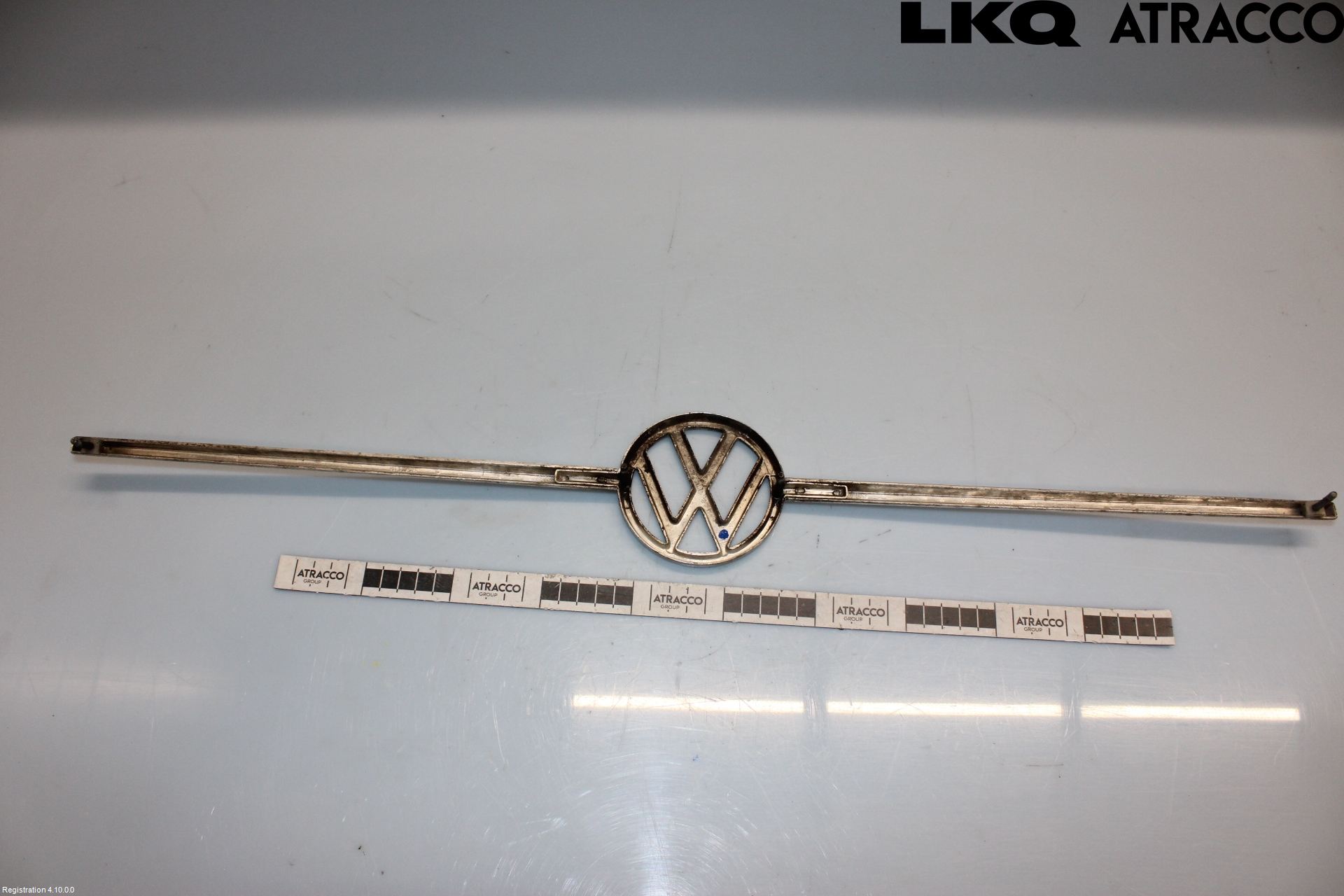 Volkswagen VW K70 Emblem
