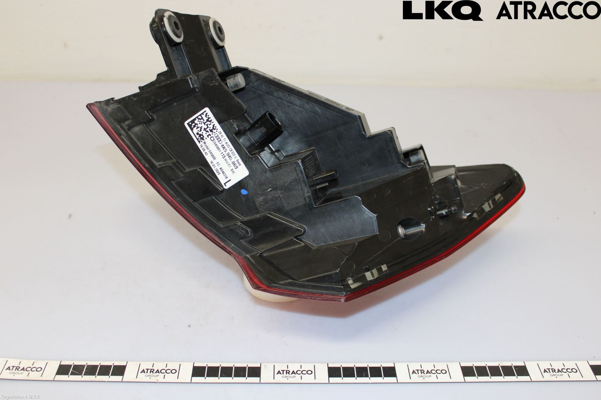 Audi A6 F2/C8 19- Baklykt Venstre