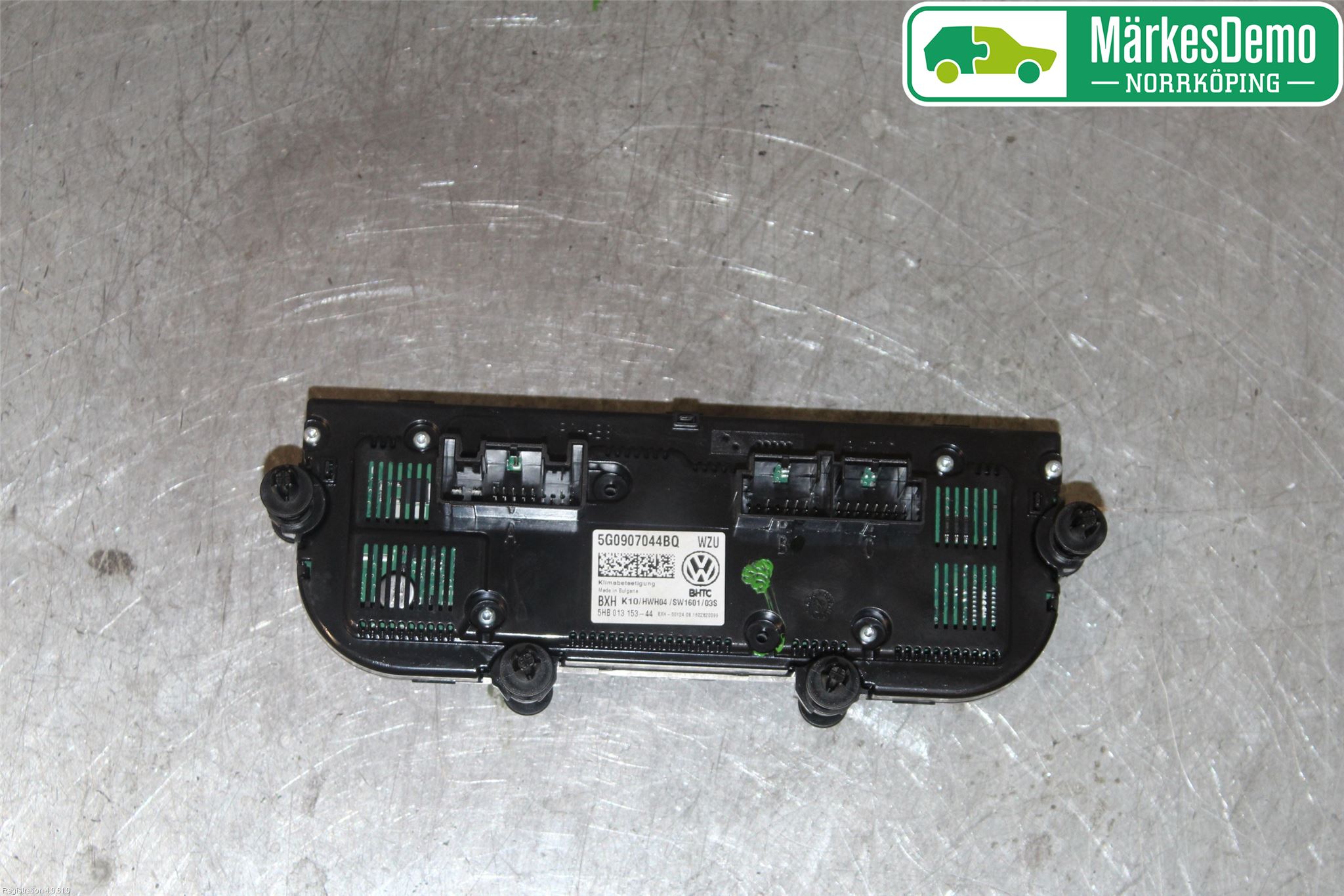 Volkswagen VW PASSAT 15-19 Varmeapparat Panel(Regulering)