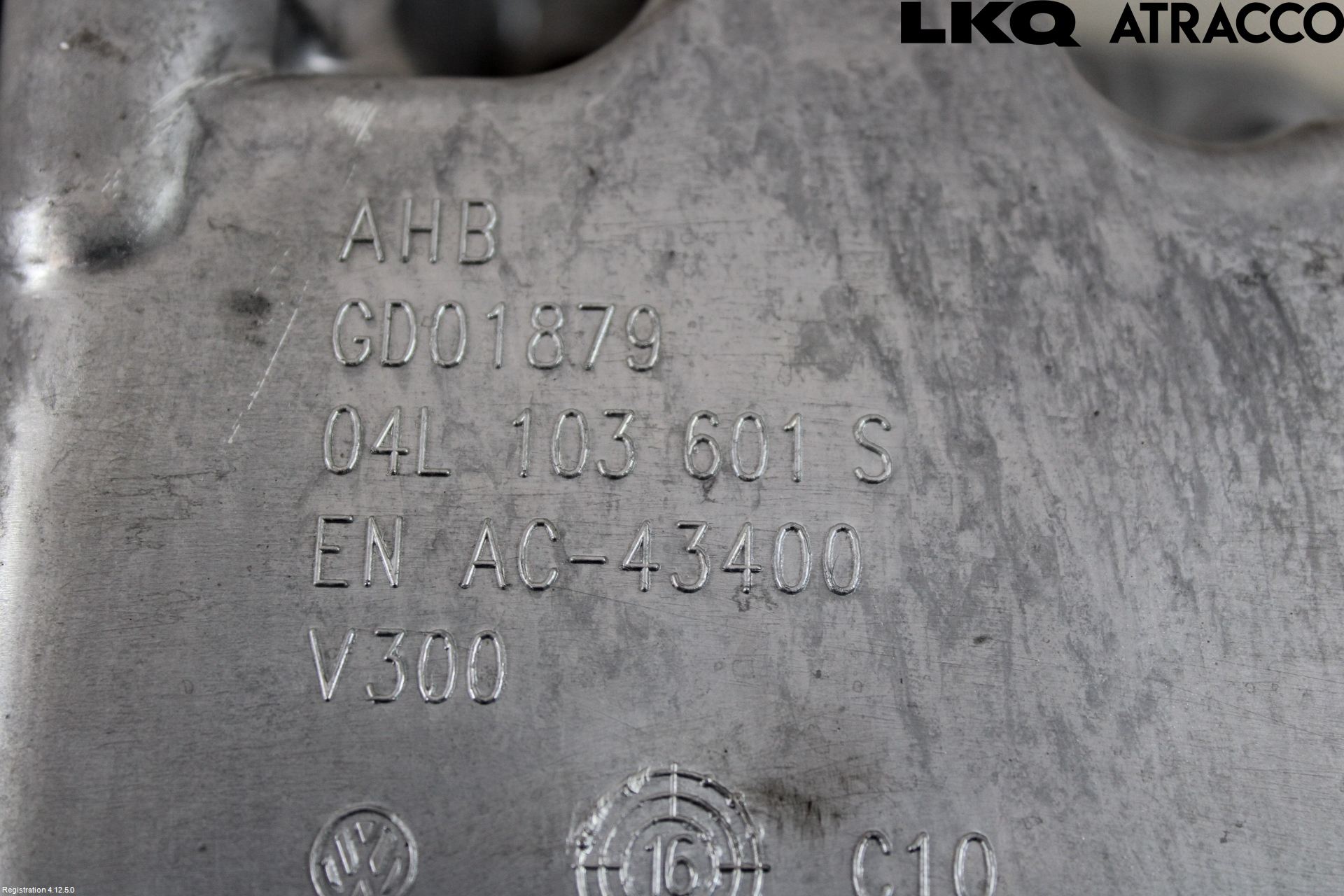 Audi A4/S4 B9 16-19 Bunnpanne