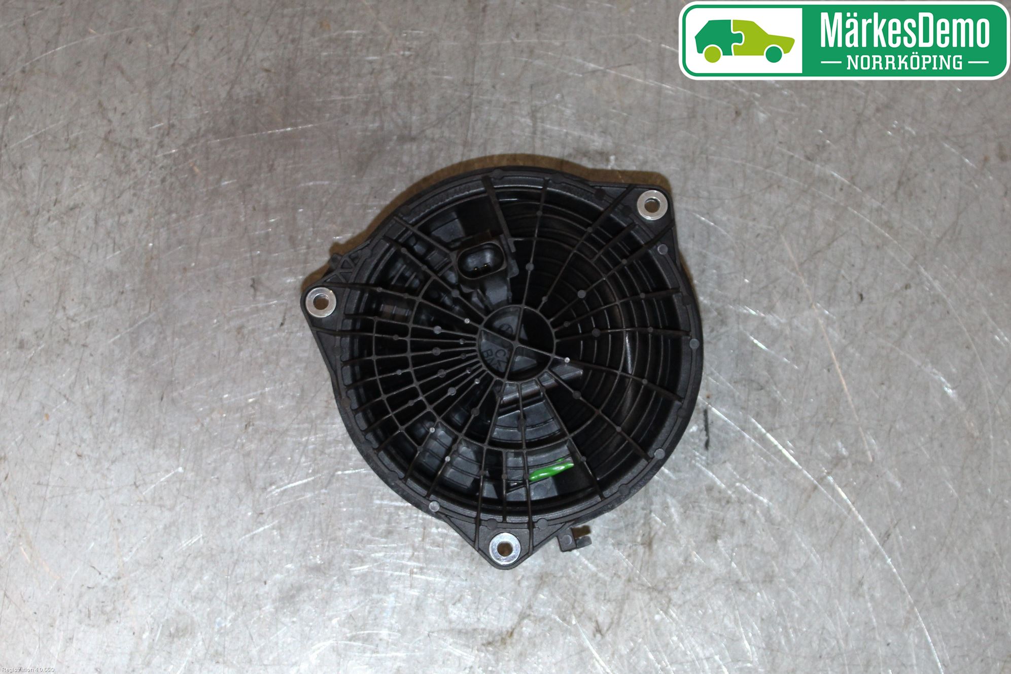 Volkswagen VW POLO 10-17 Bakluke Handtak Ytre