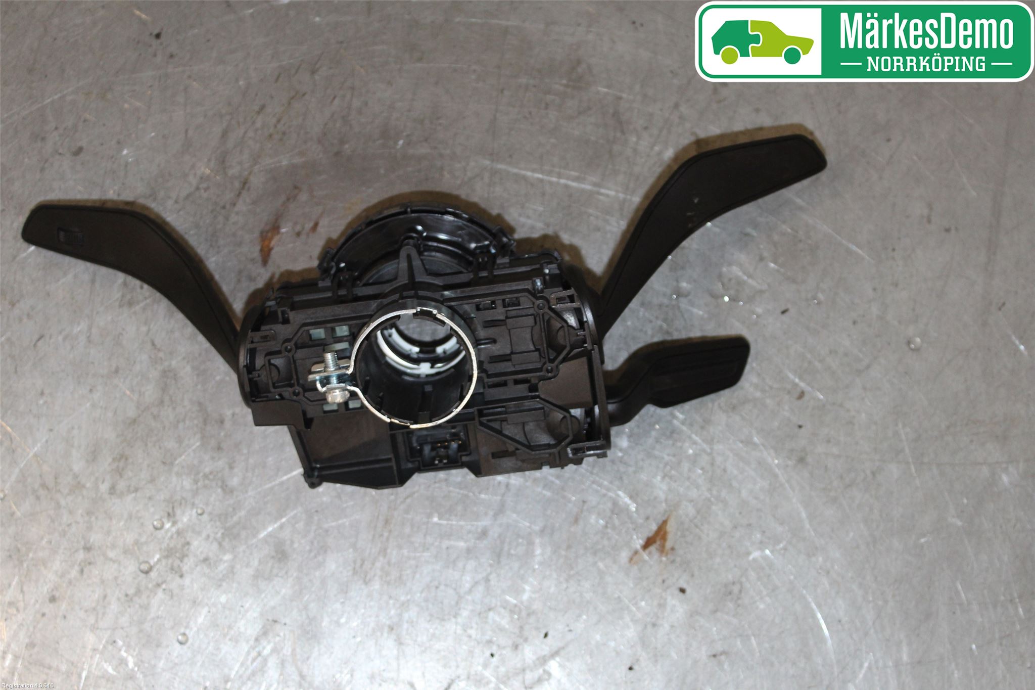 Audi A4/S4 B9 16-19 Bryter Ratt Kombi H Og V