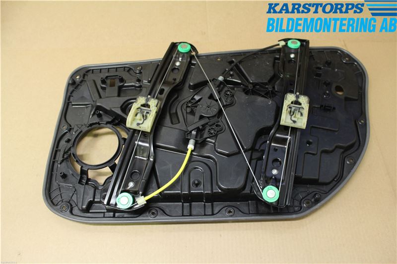 Volvo V40 12-19 Vindusheis El Komp