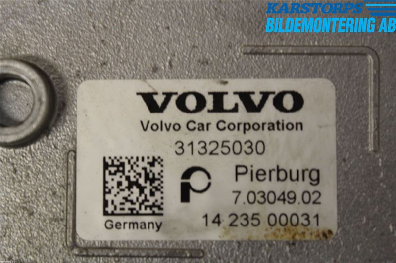 Volvo XC70 14-16 Eksos Kjøler