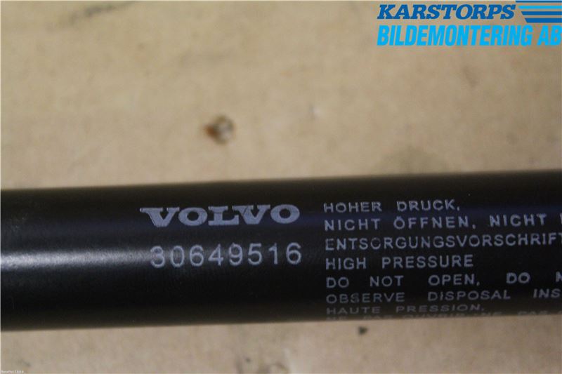 Volvo XC70 14-16 Panser Demper-Gassfjær