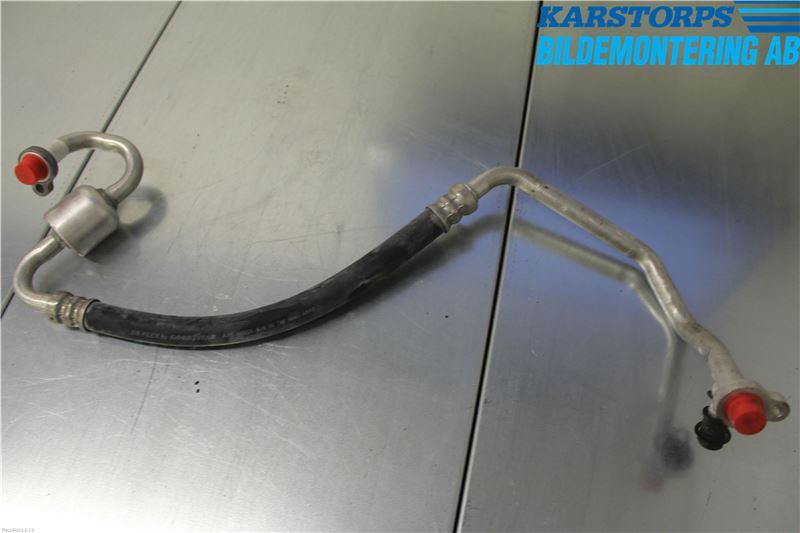 Volvo V40 12-19 Varme Ac Slange - Rør