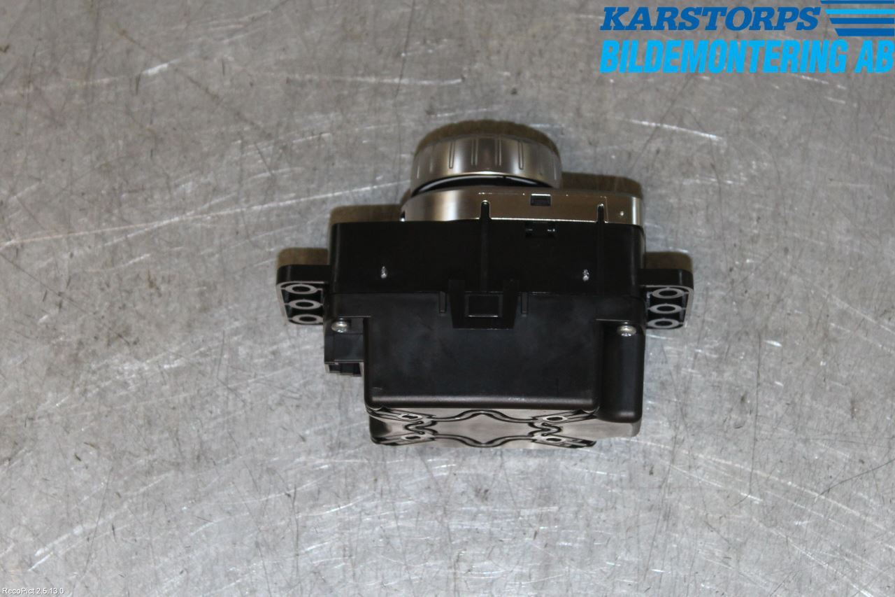 Mercedes-Benz MB CLA-KLASS (C117/X117) 13-19 Bryter Cruisekontroll