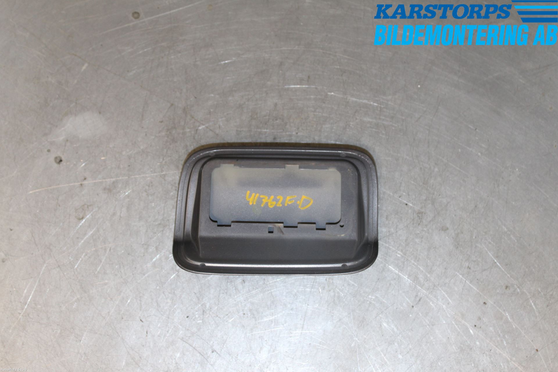 BMW 7 F01/02/03/04 09-15 Drivstoff Tankluke