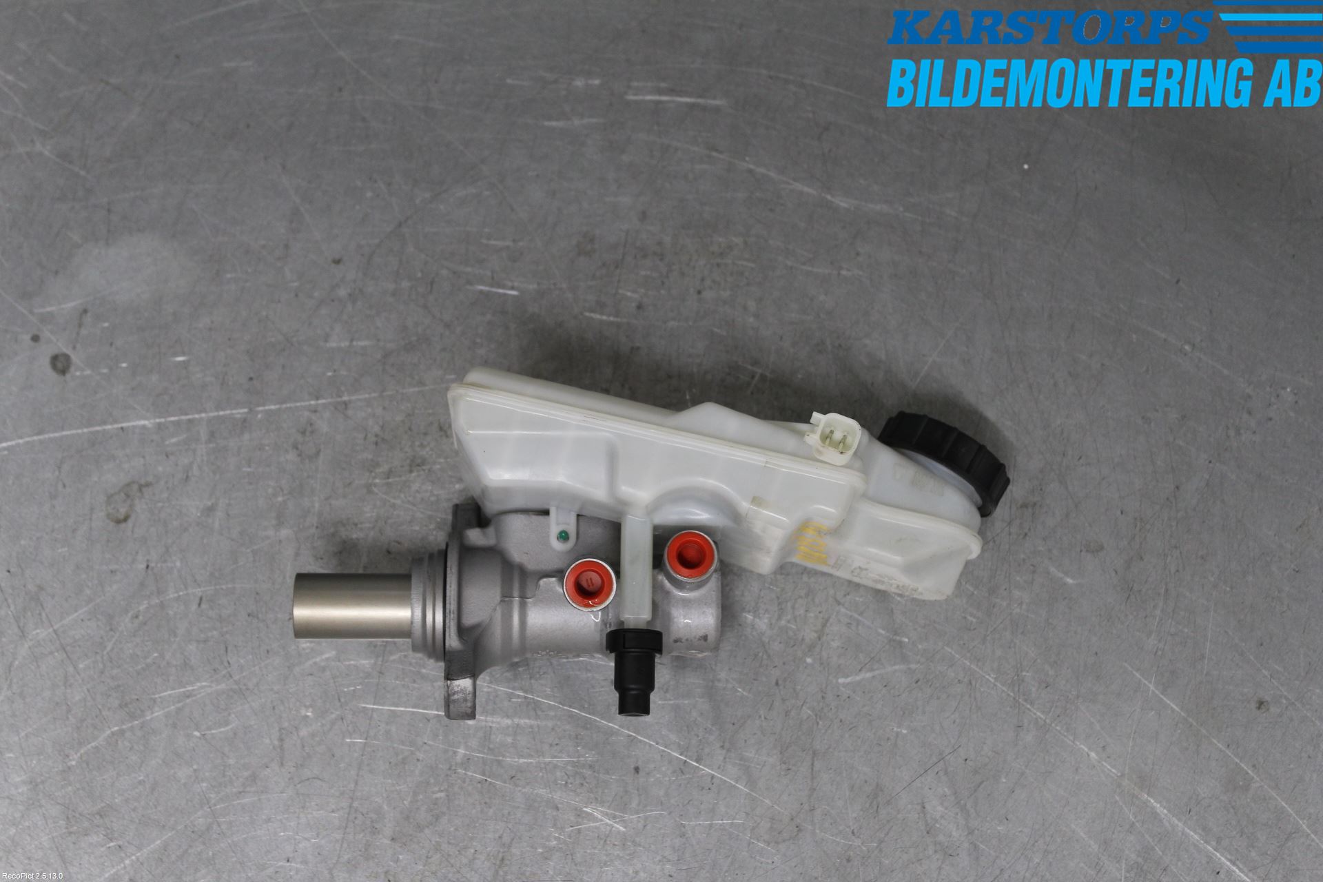 Volvo V40 12-19 Brems Hovedsylinder