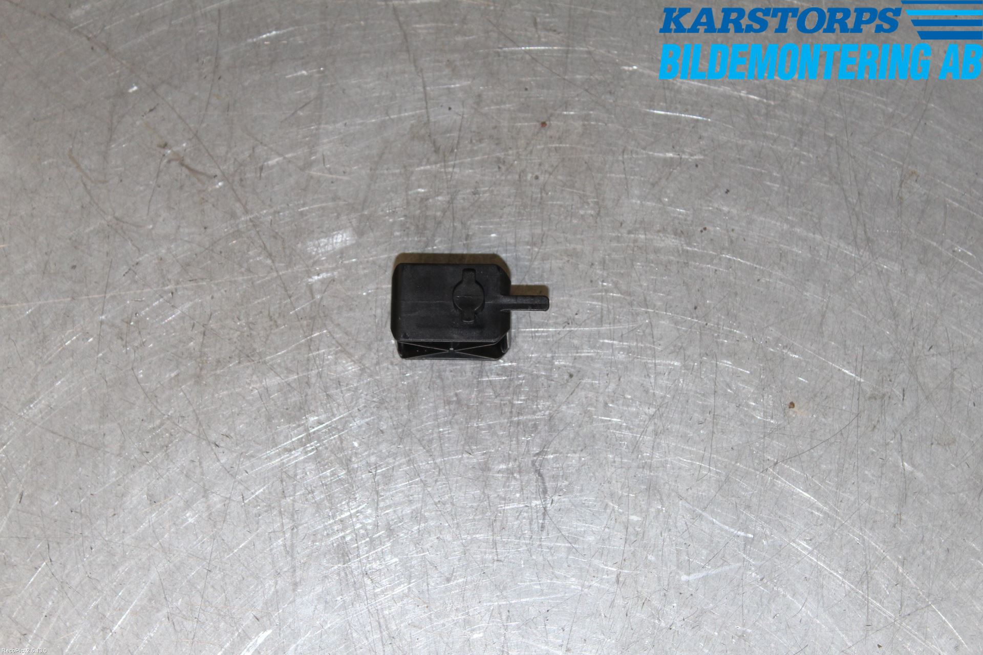 Volvo XC60 14-17 Radiator Feste - Ramme - Bjelk