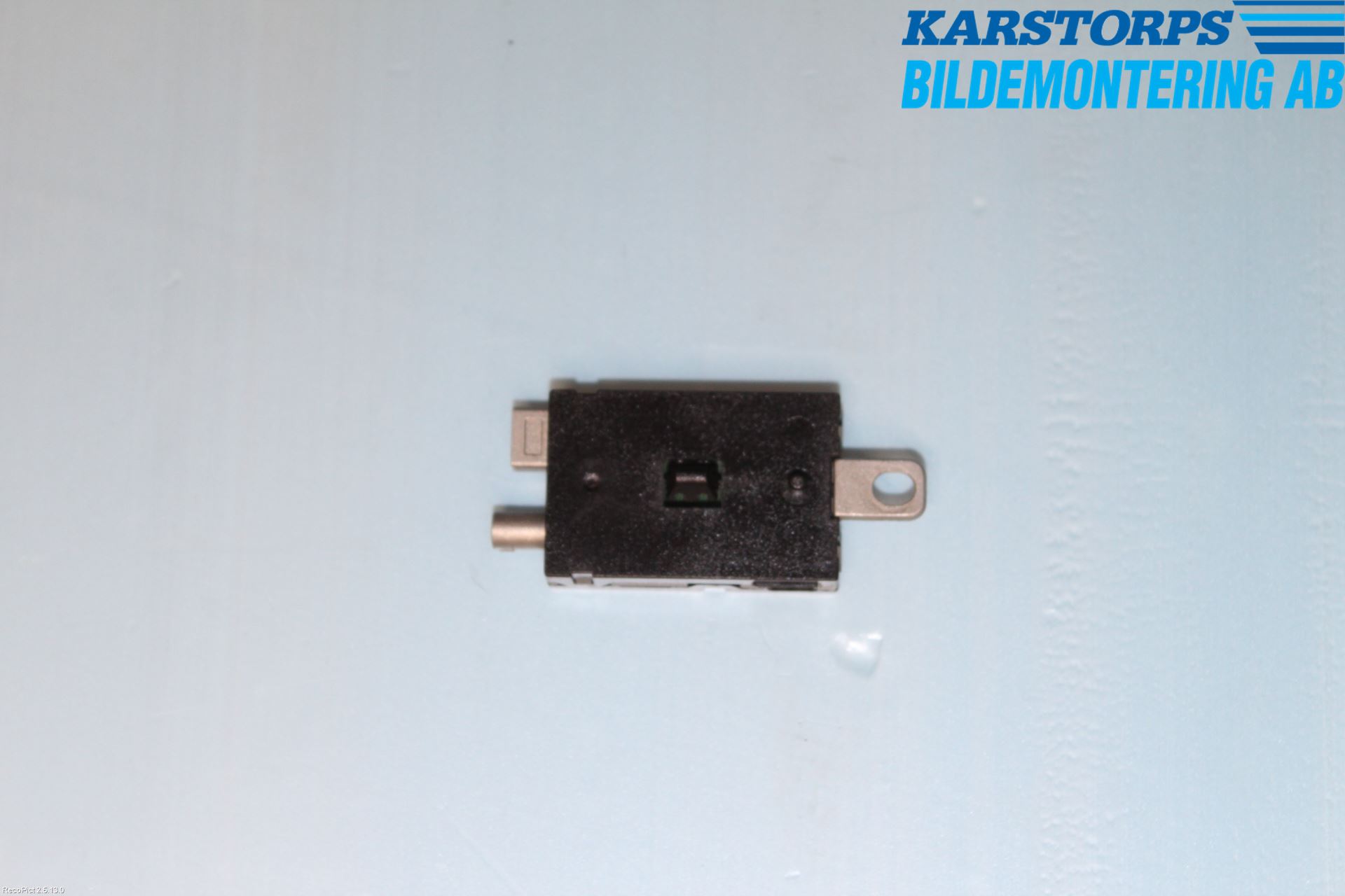 Volvo V40 12-19 Stereo Antenneforsterker